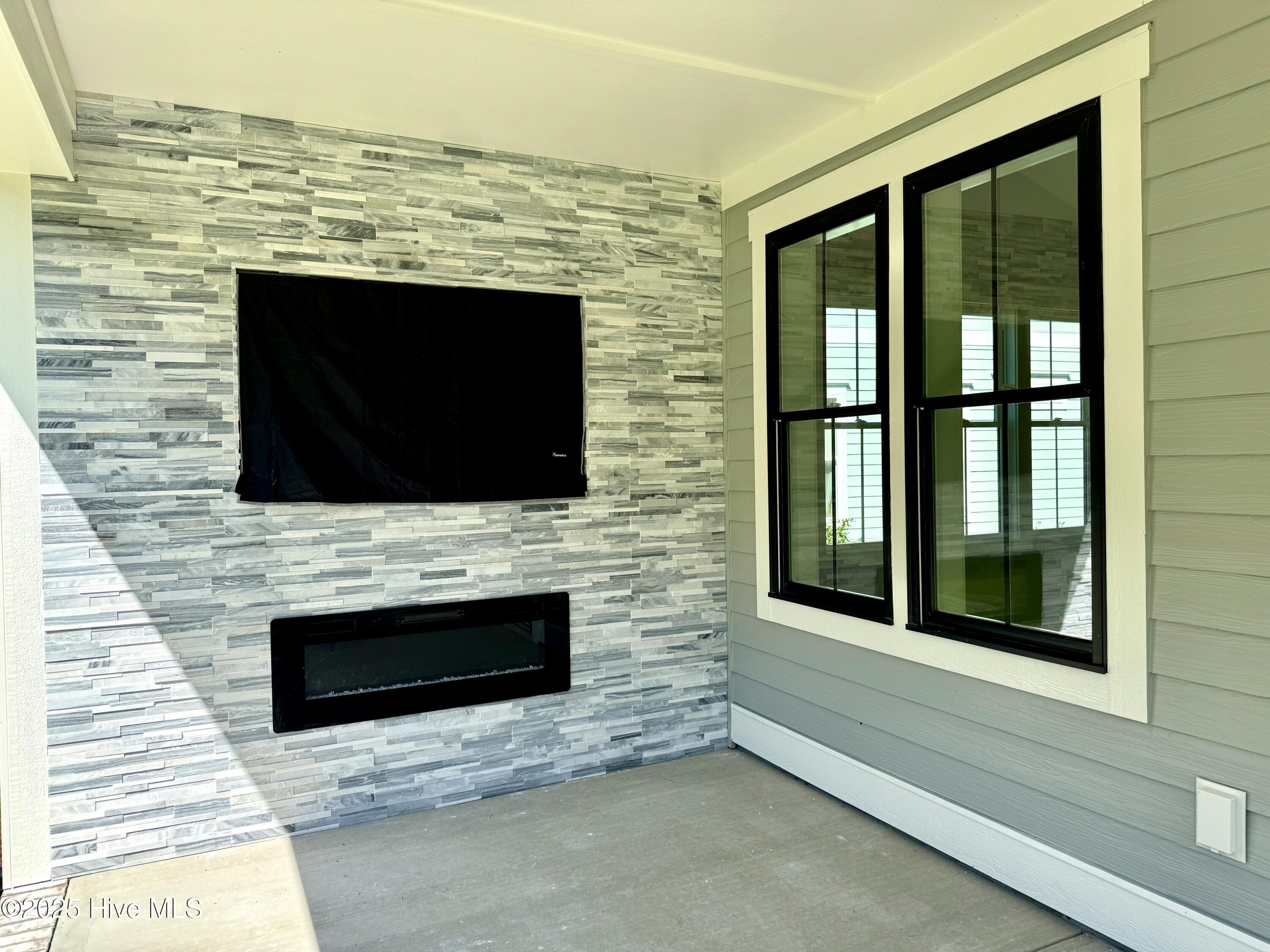 456 Summerhouse Drive