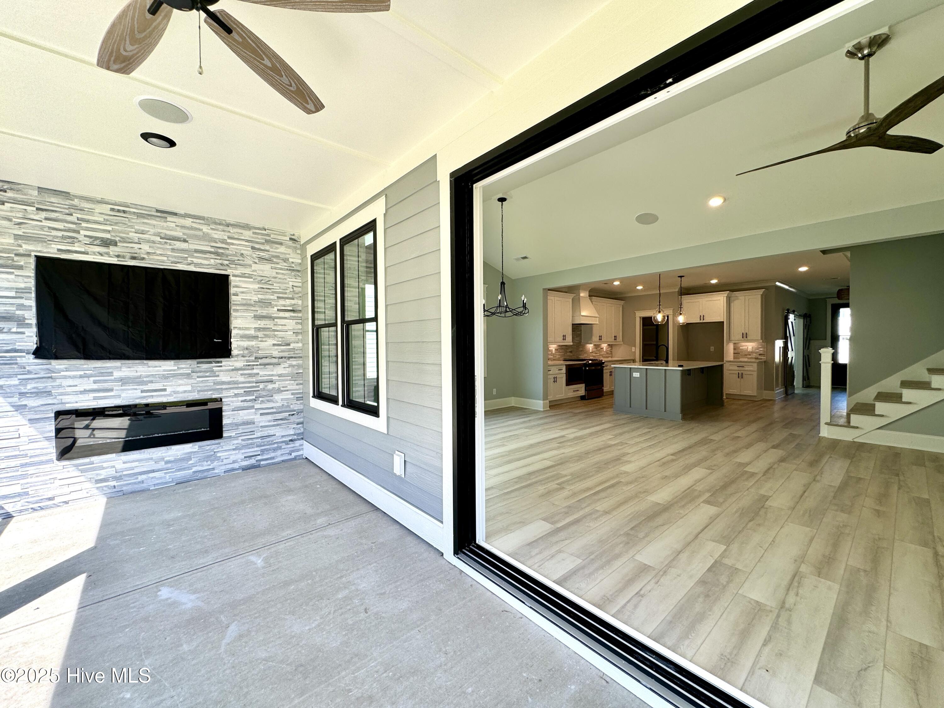 456 Summerhouse Drive