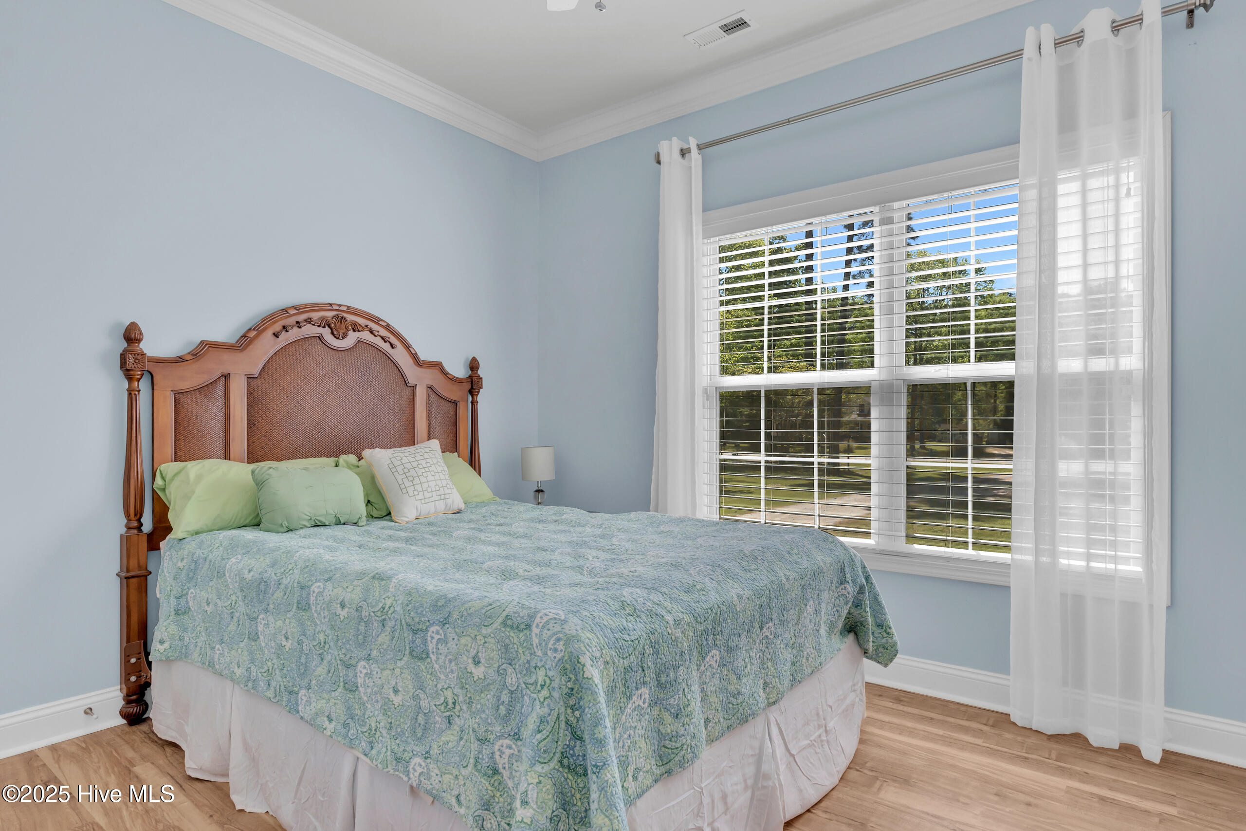 218 Jonaquins Drive