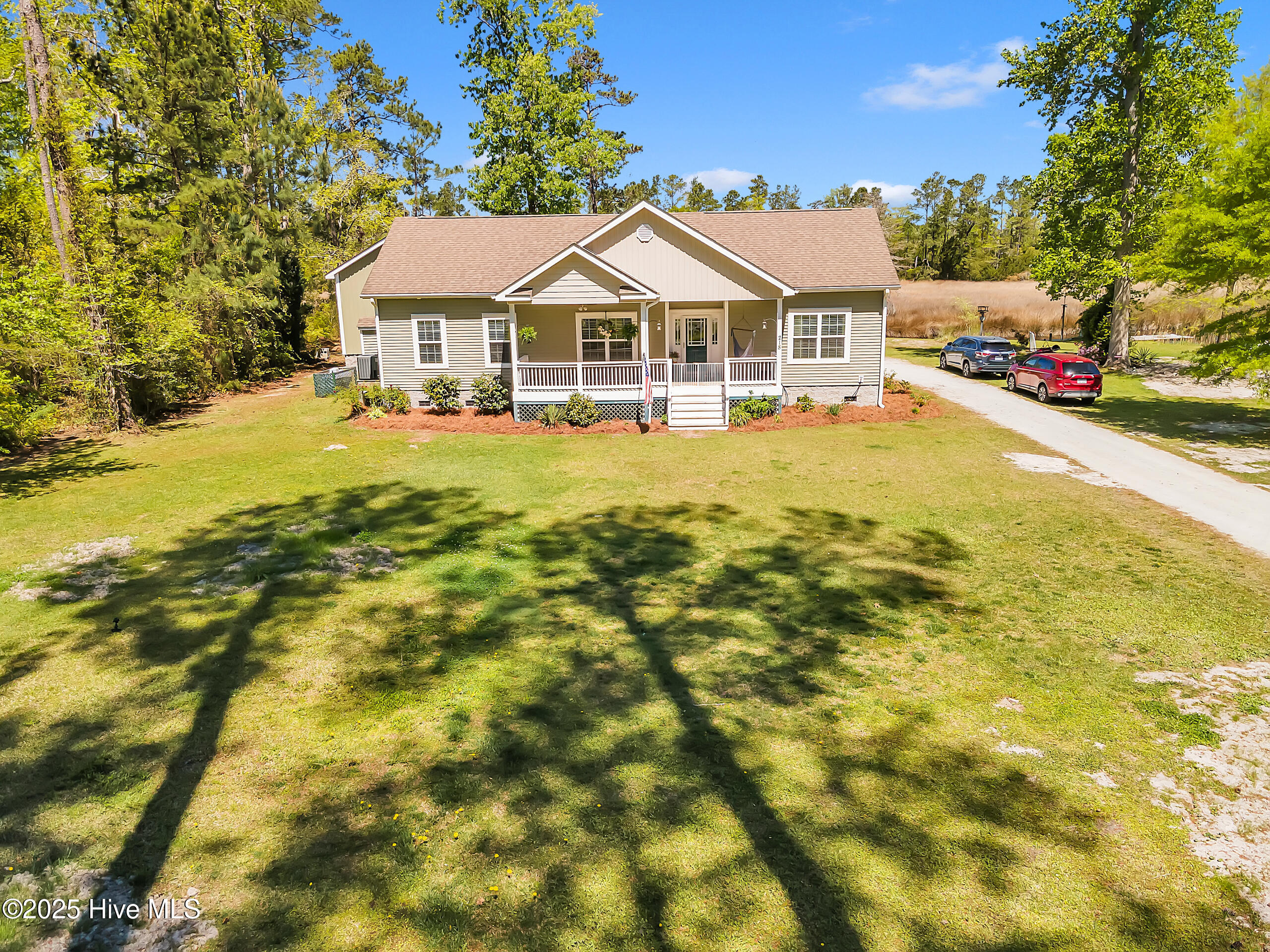 218 Jonaquins Drive