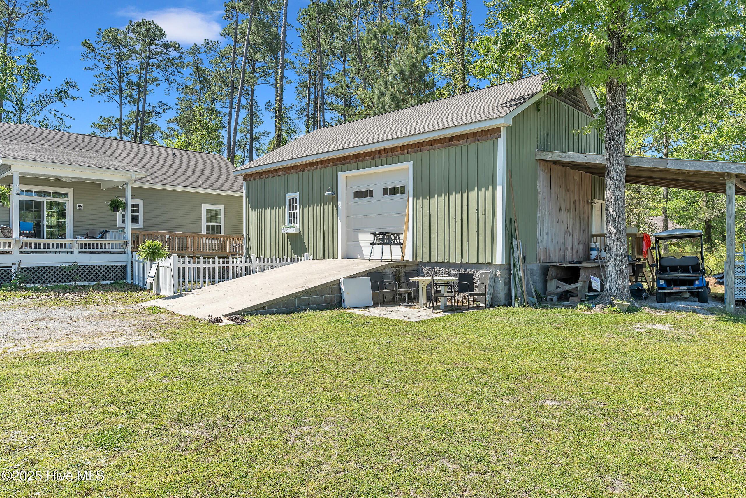 218 Jonaquins Drive