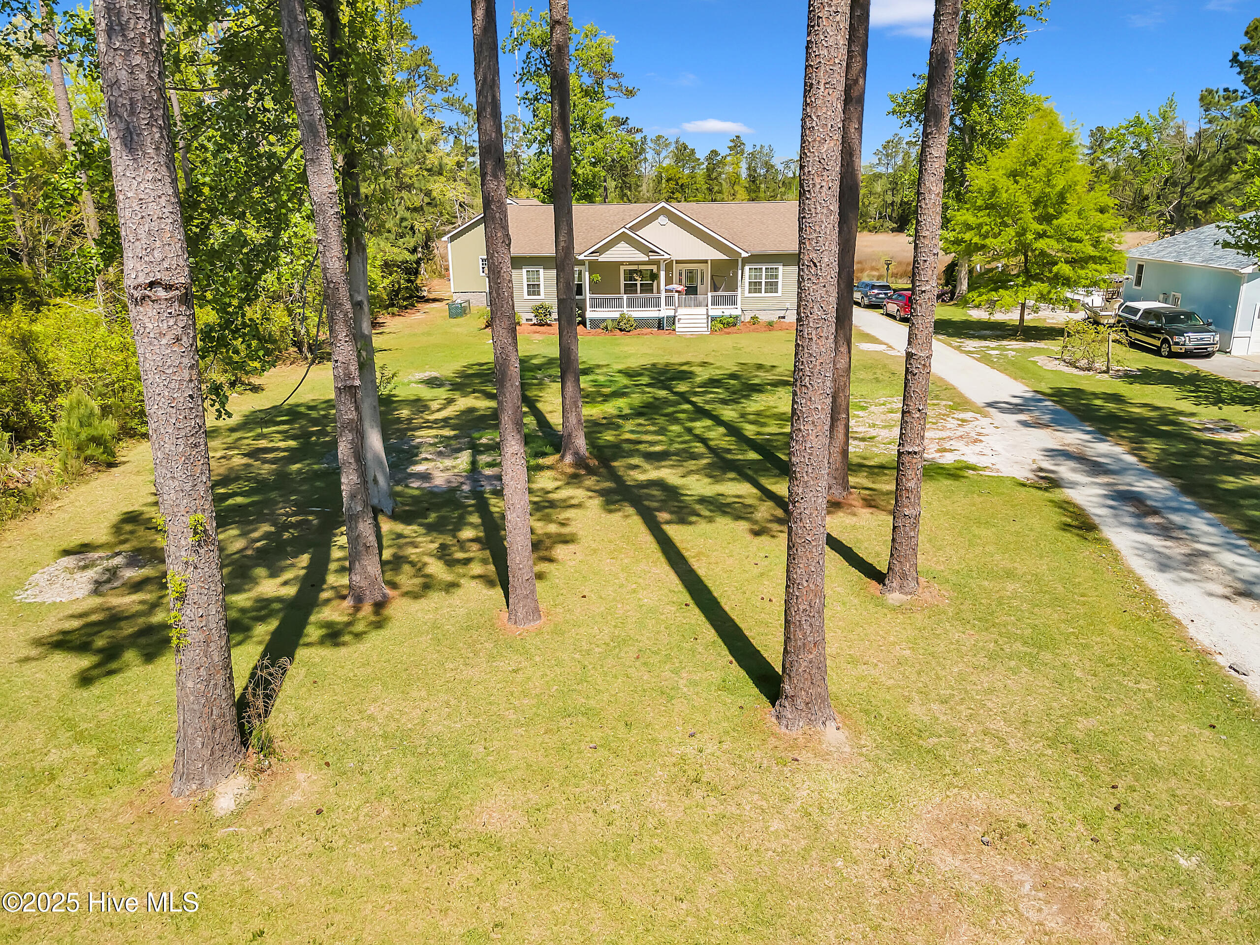 218 Jonaquins Drive