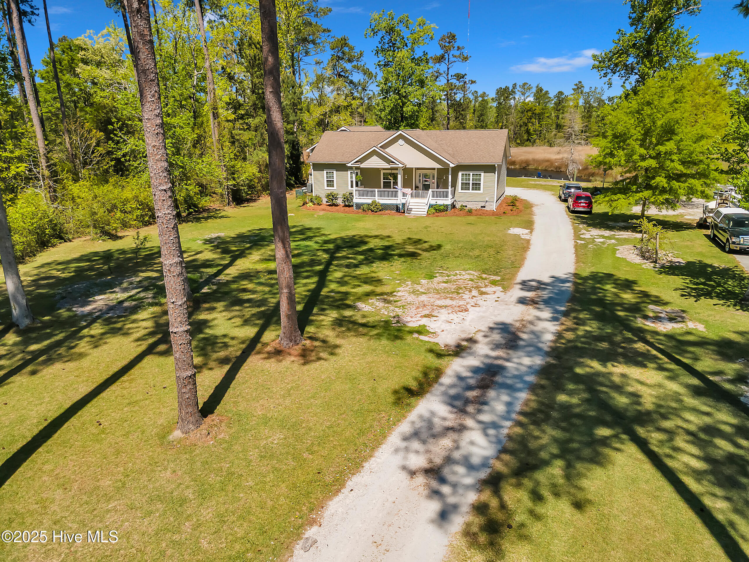 218 Jonaquins Drive