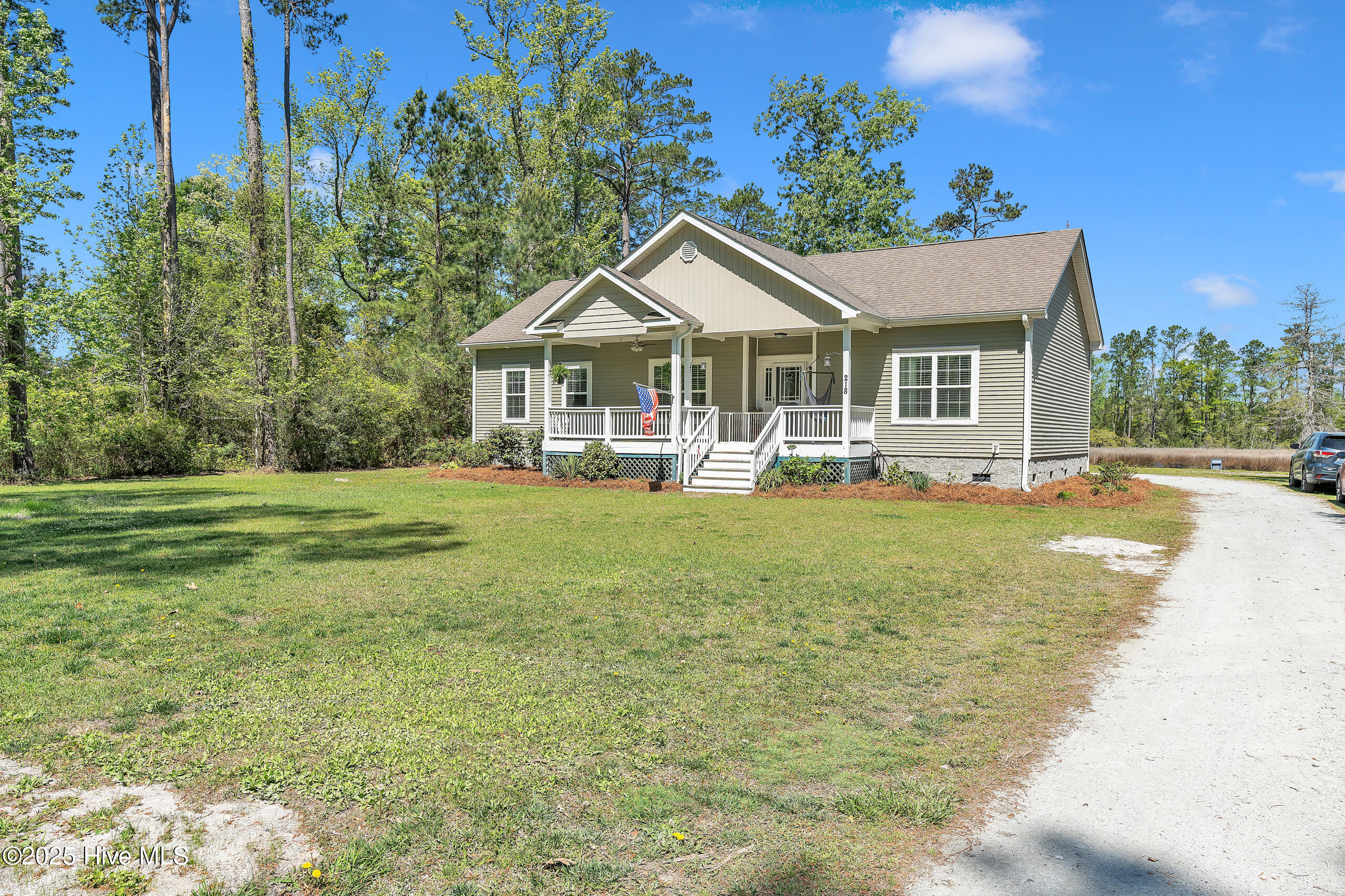 218 Jonaquins Drive