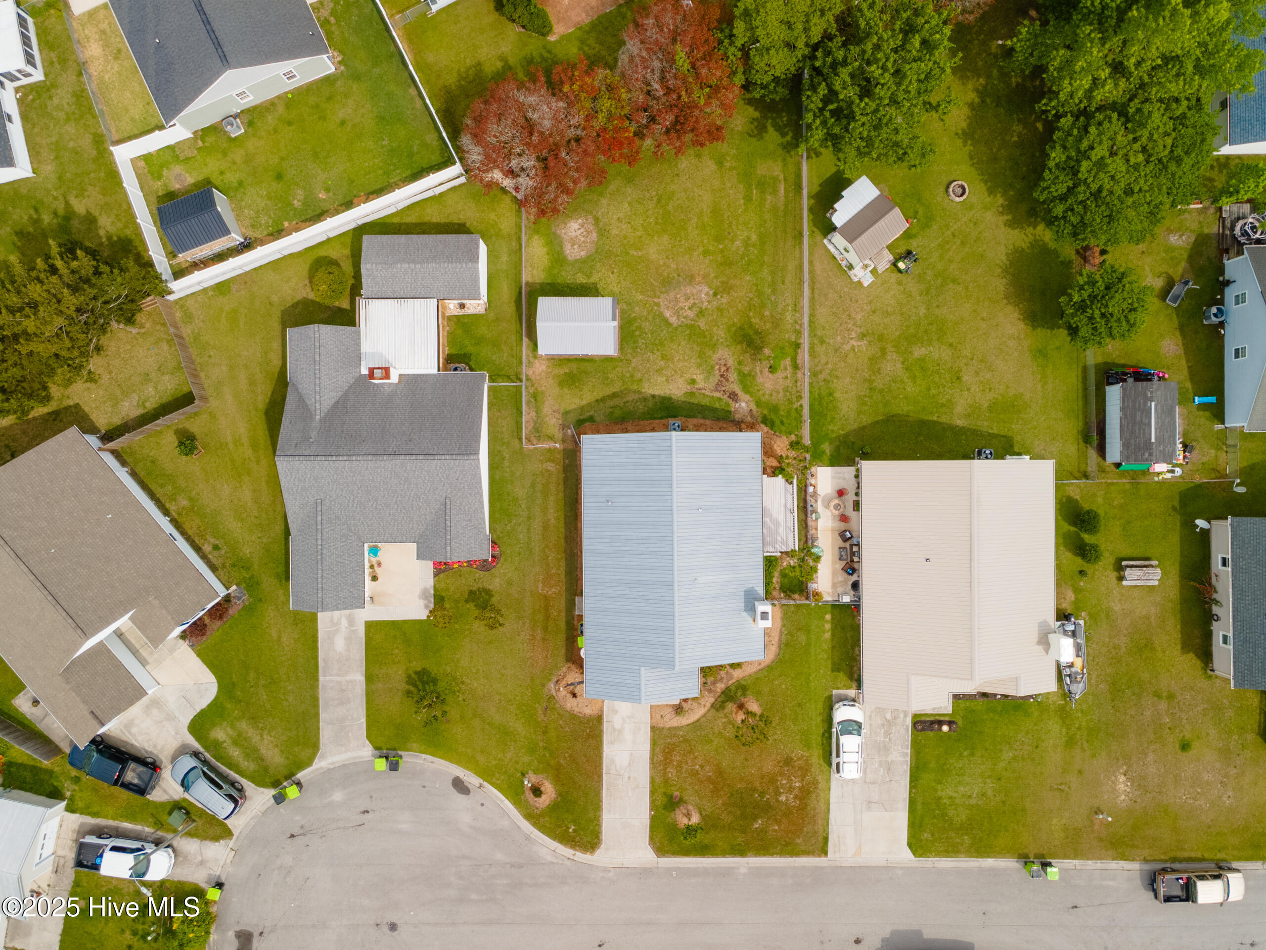 823 S Dogwood Lane