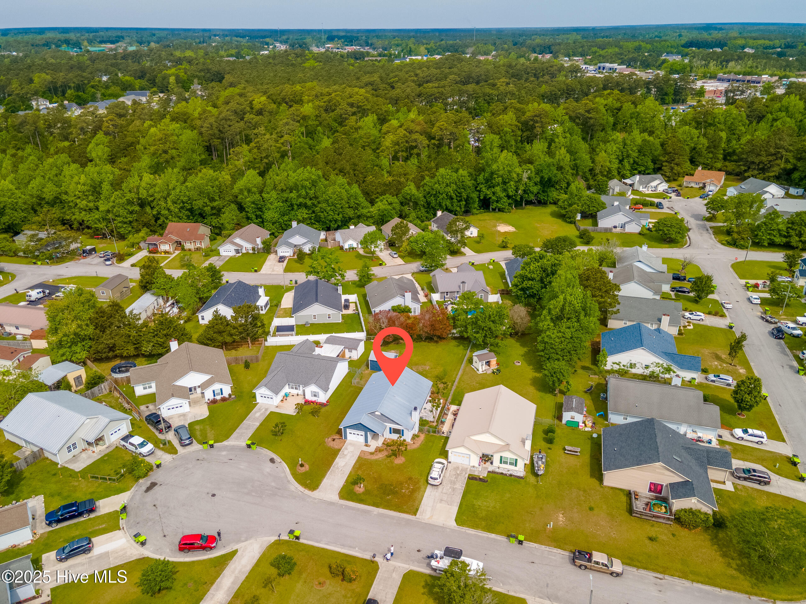 823 S Dogwood Lane