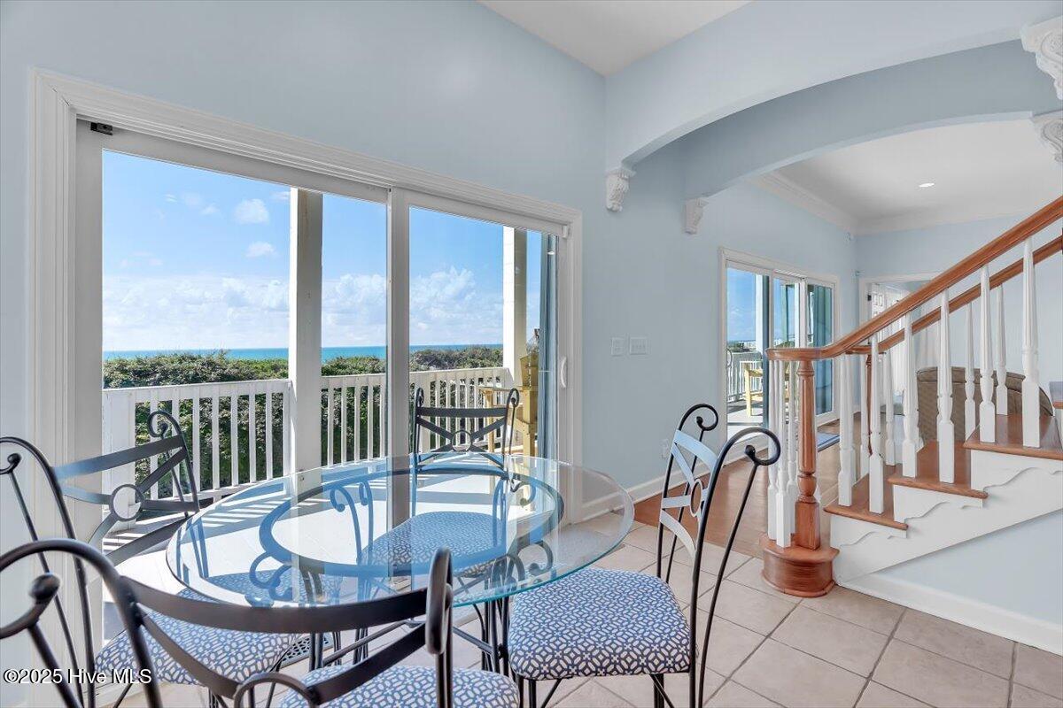 3720 Island Drive