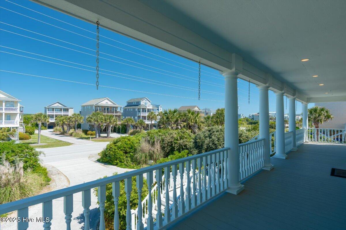 3720 Island Drive