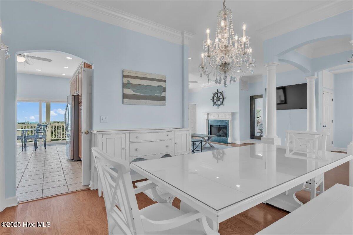 3720 Island Drive