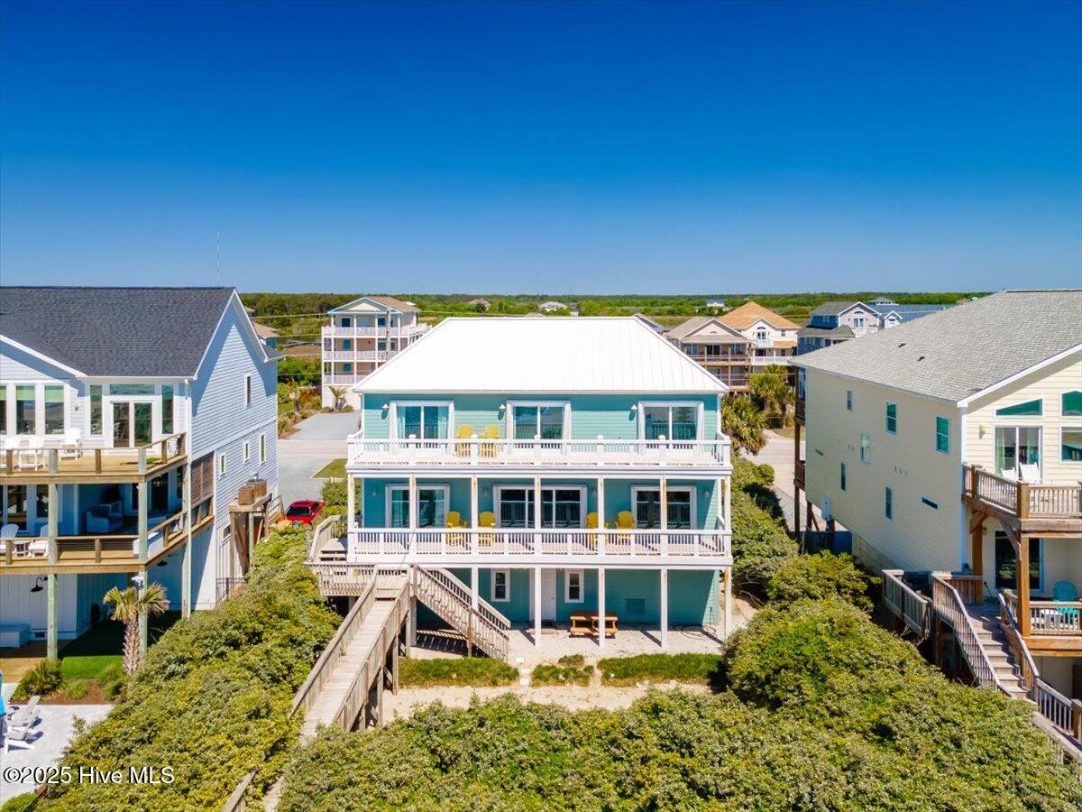 3720 Island Drive