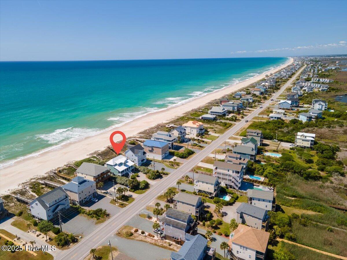 3720 Island Drive
