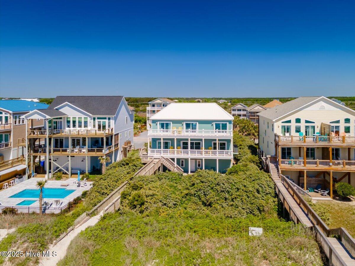 3720 Island Drive