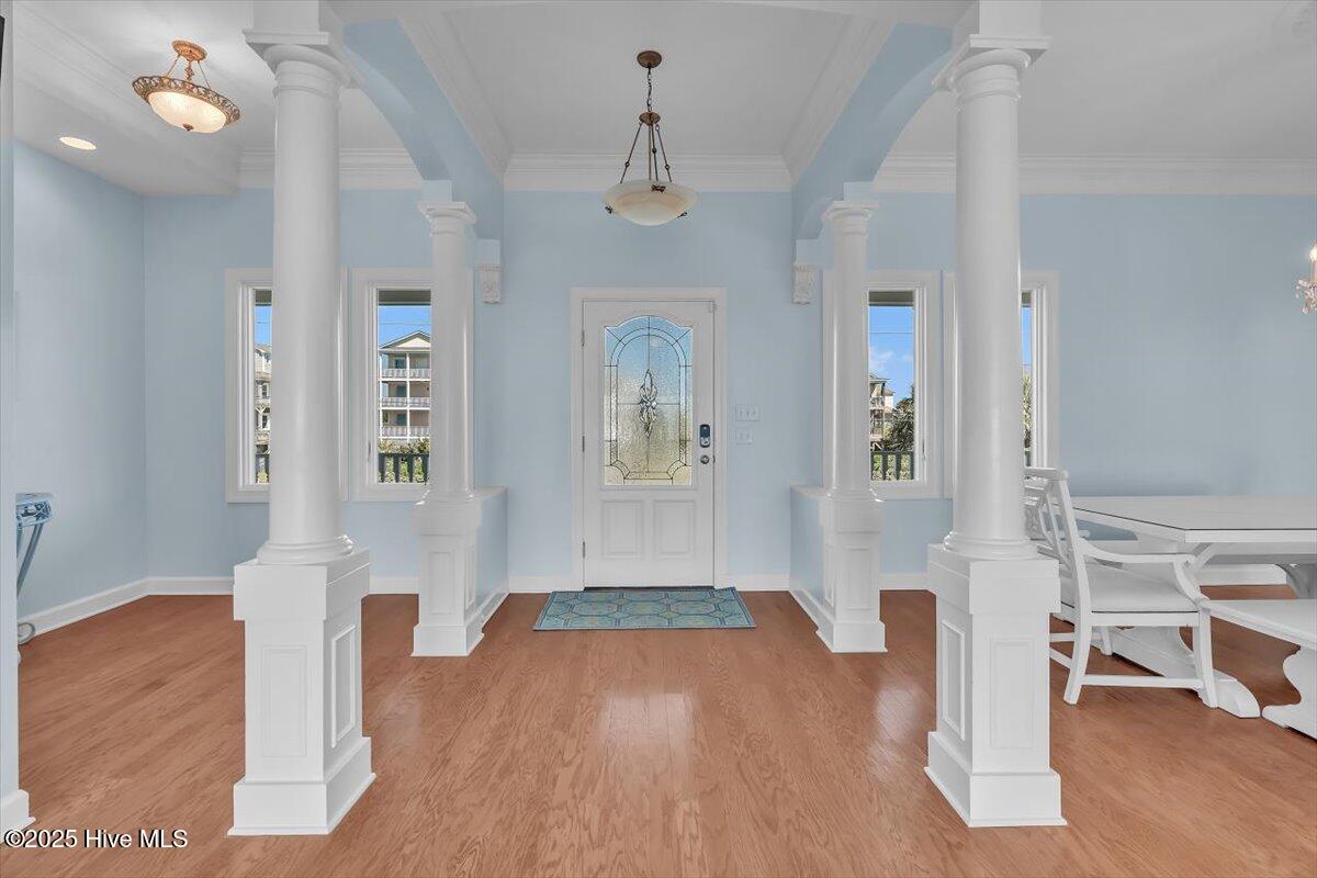 3720 Island Drive