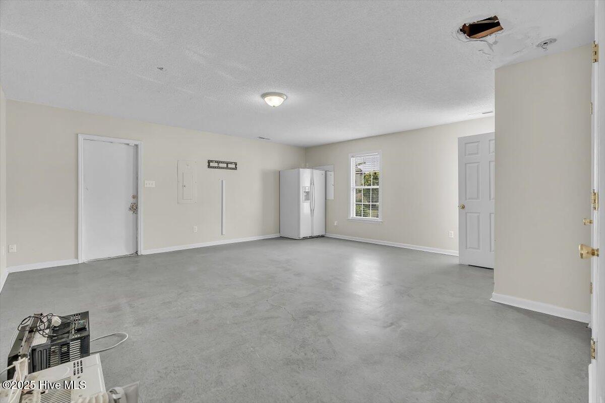 403 Pebble Lane