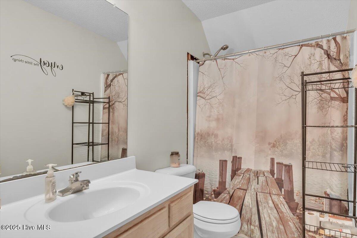 403 Pebble Lane