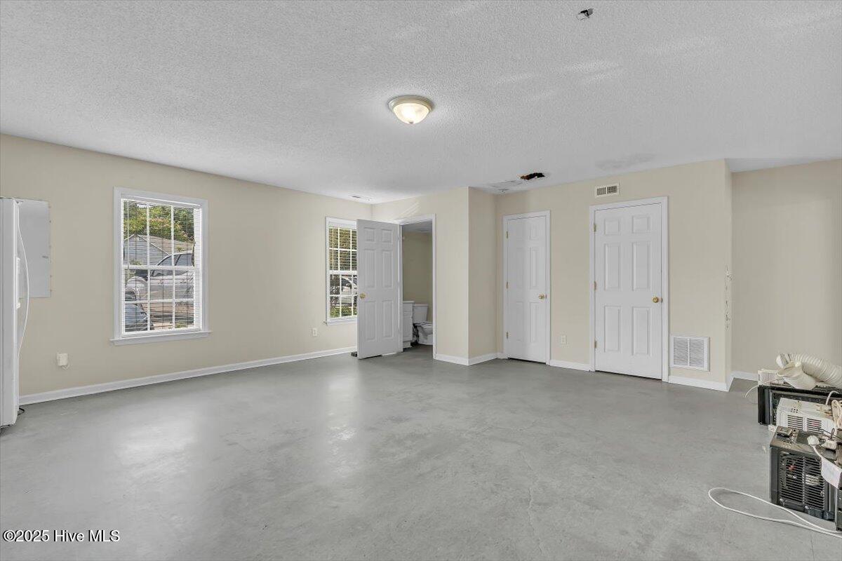 403 Pebble Lane