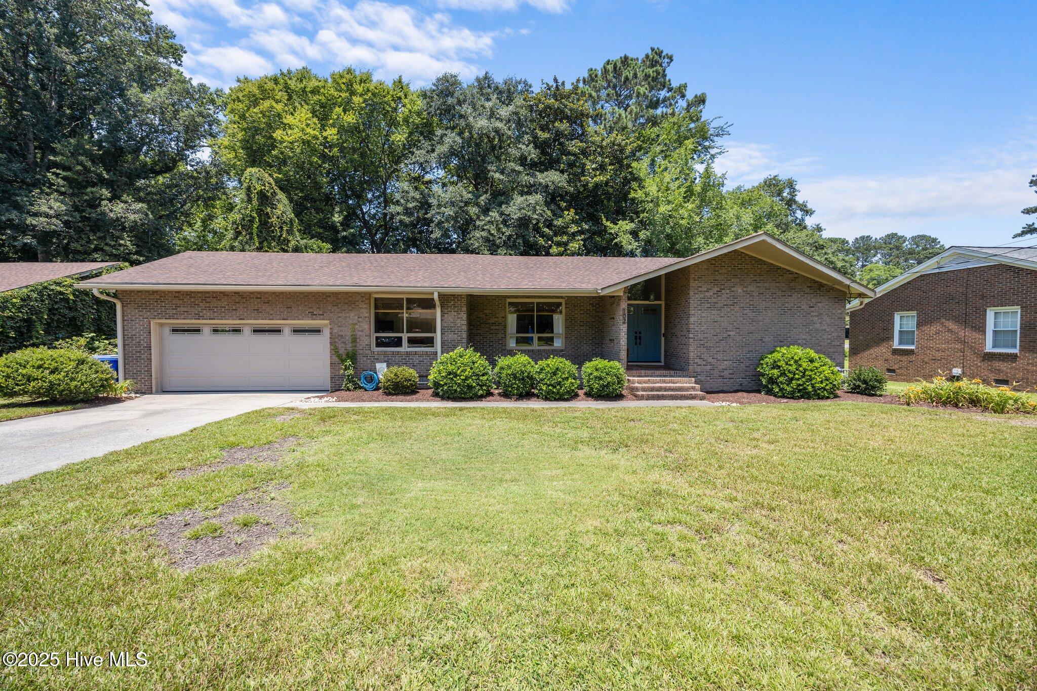 102 Brinkley Road