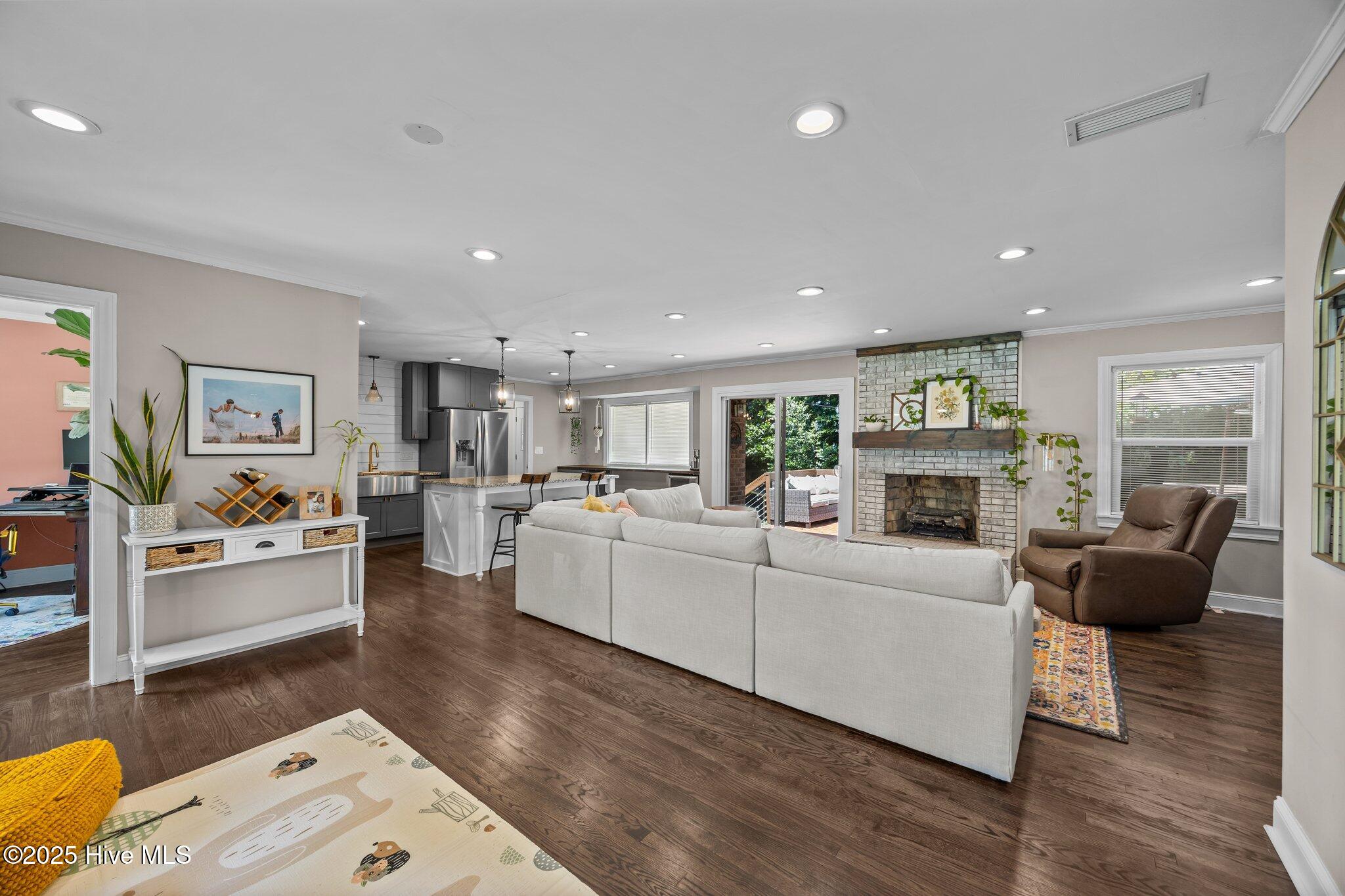 102 Brinkley Road