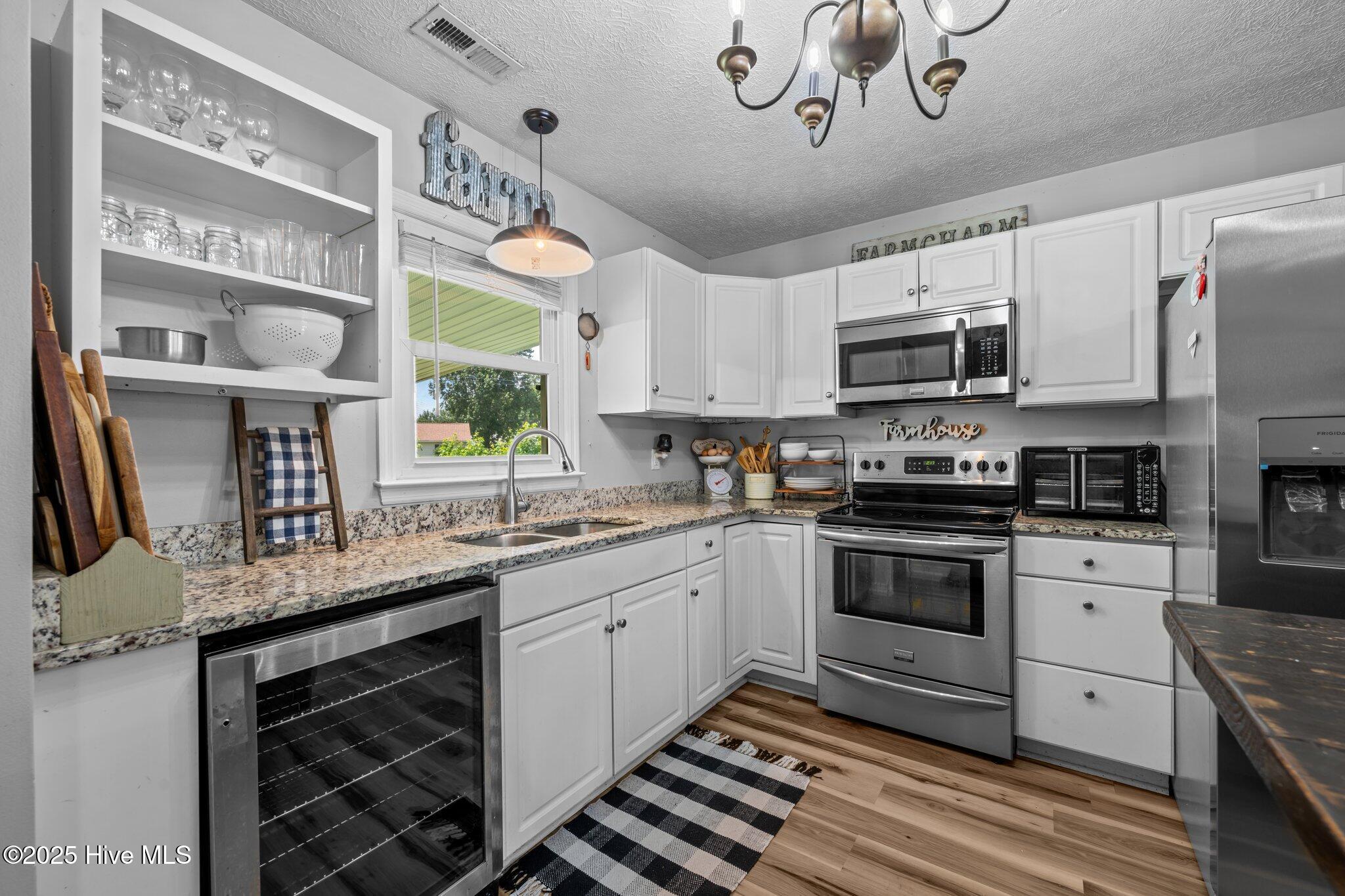213 Ashwood Court