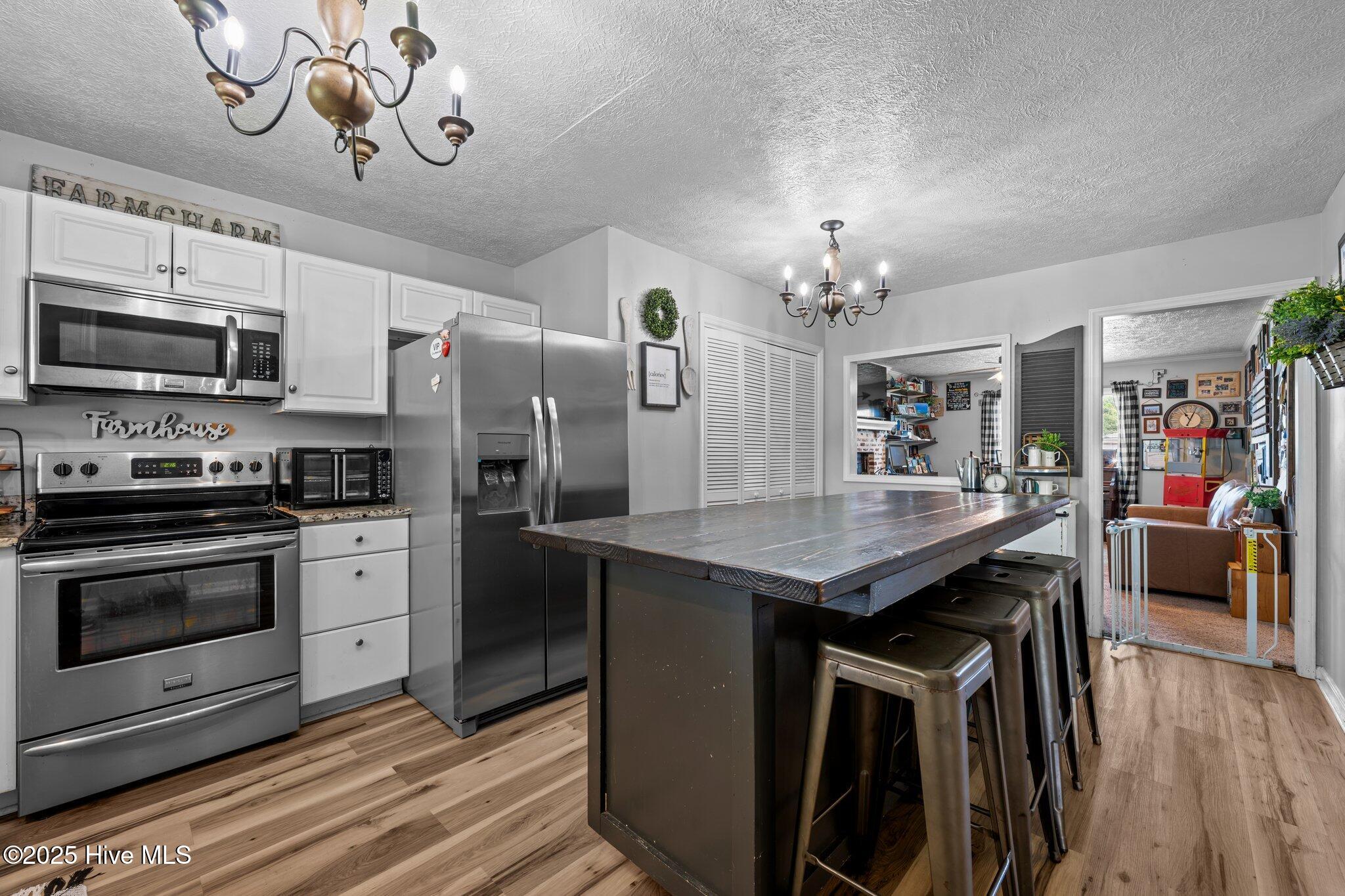 213 Ashwood Court