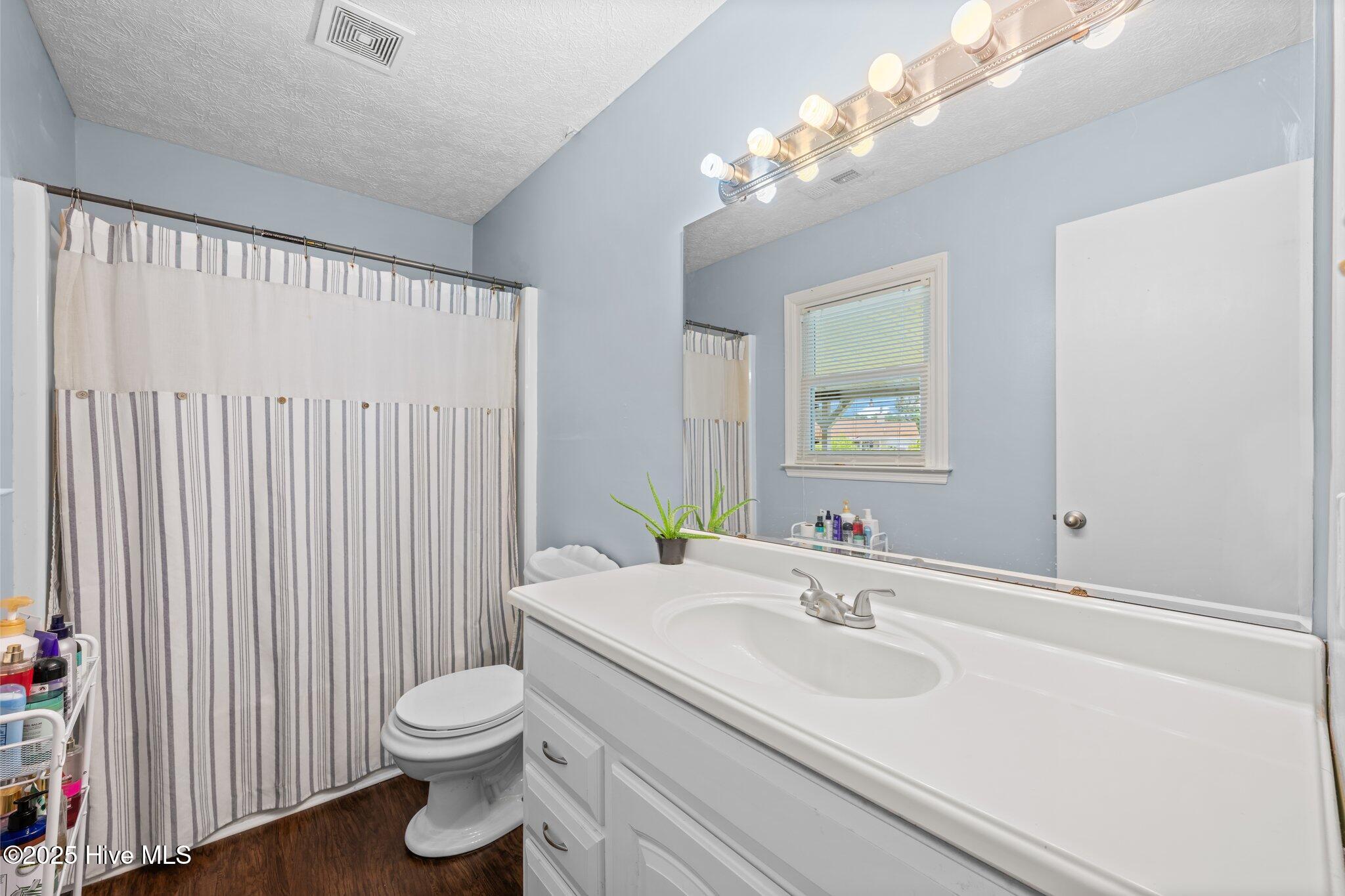 213 Ashwood Court