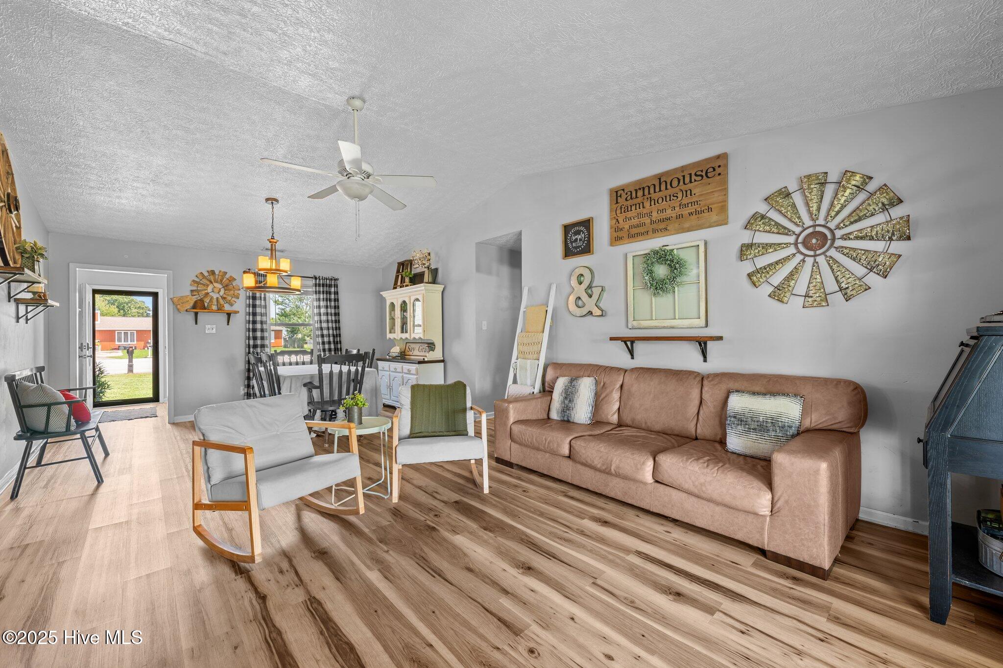 213 Ashwood Court