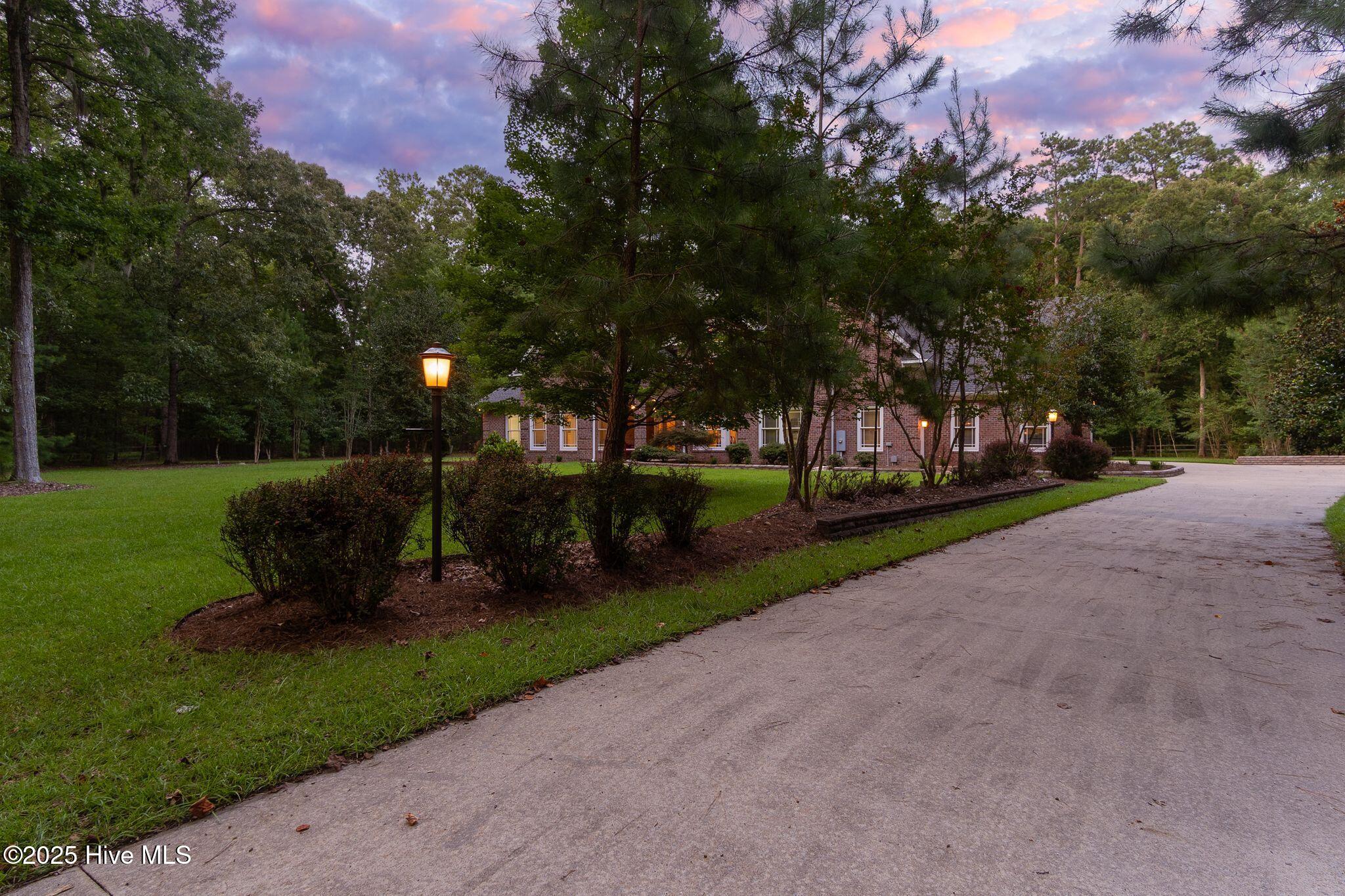 400 Island Drive