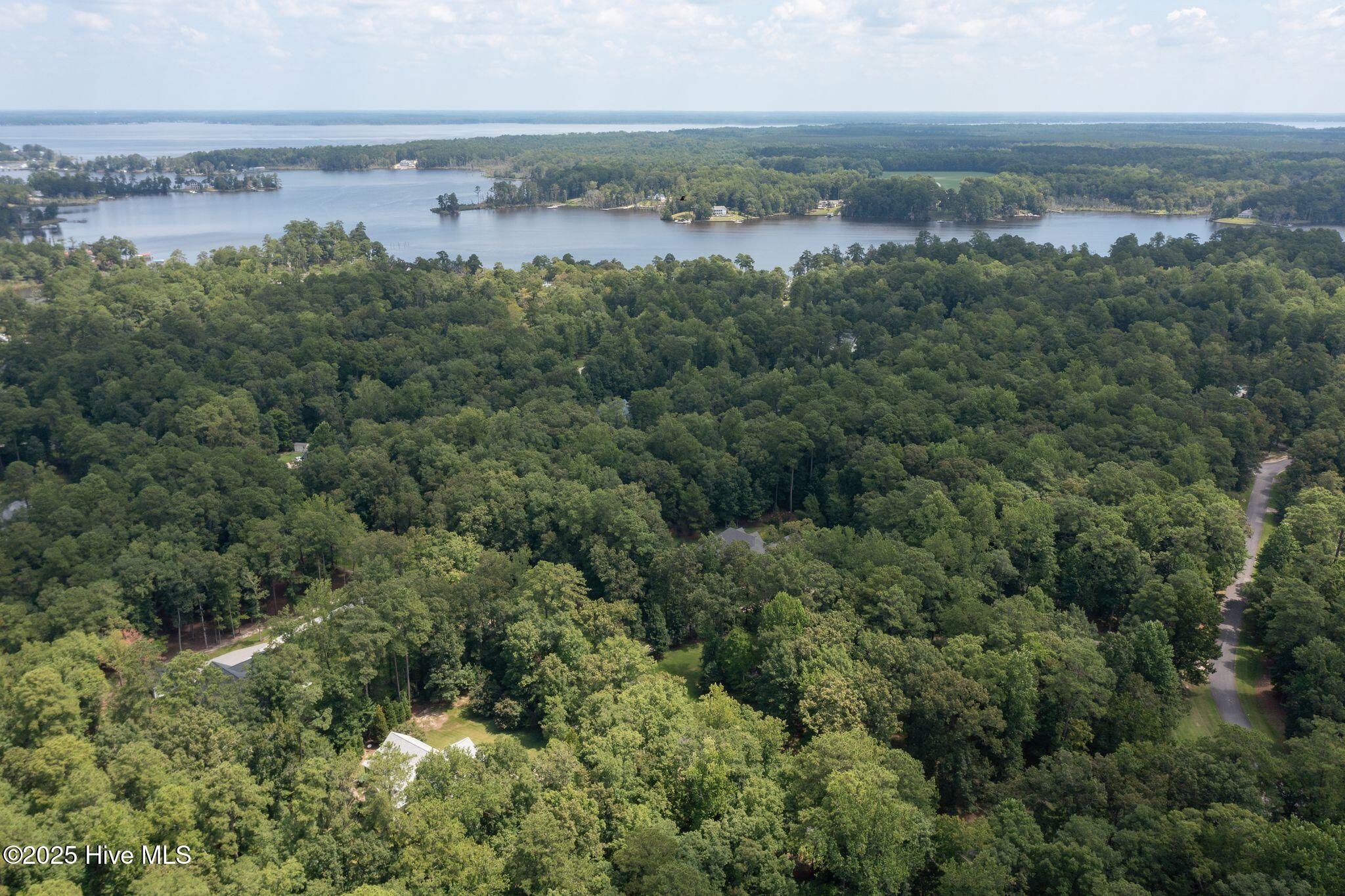 400 Island Drive