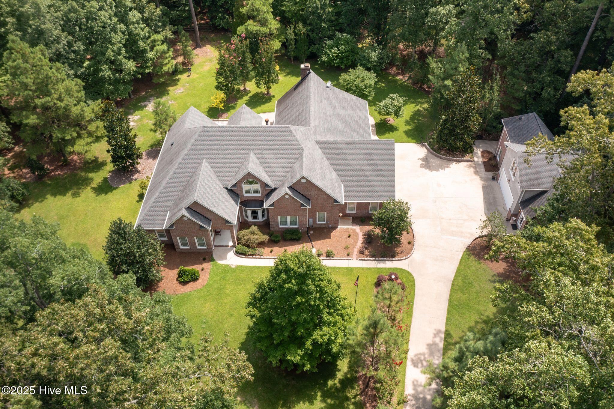 400 Island Drive