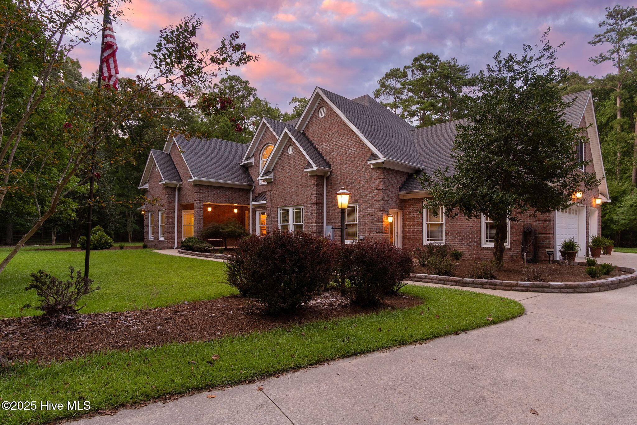 400 Island Drive