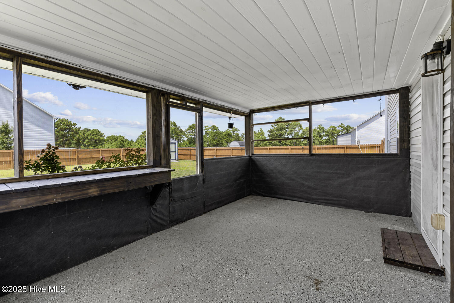 402 Kinroff Drive