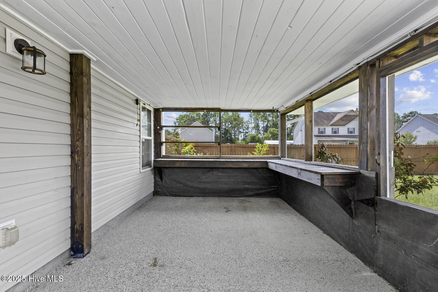 402 Kinroff Drive
