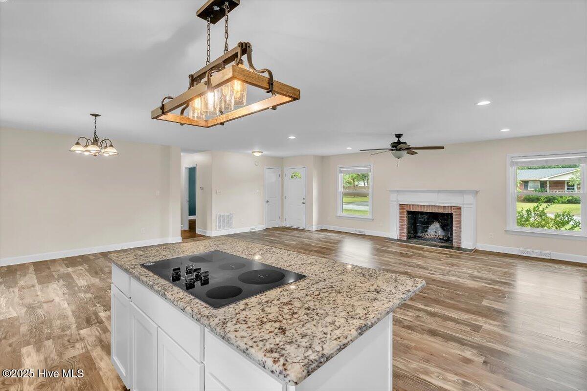 211 Fenton Place