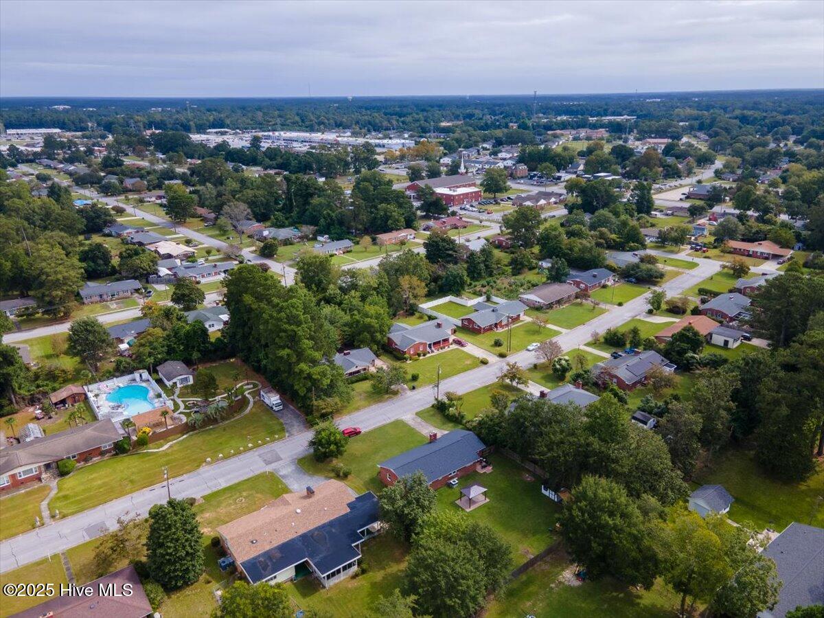 211 Fenton Place