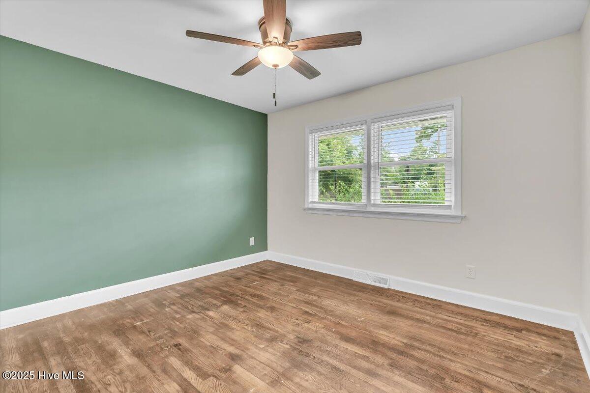 211 Fenton Place