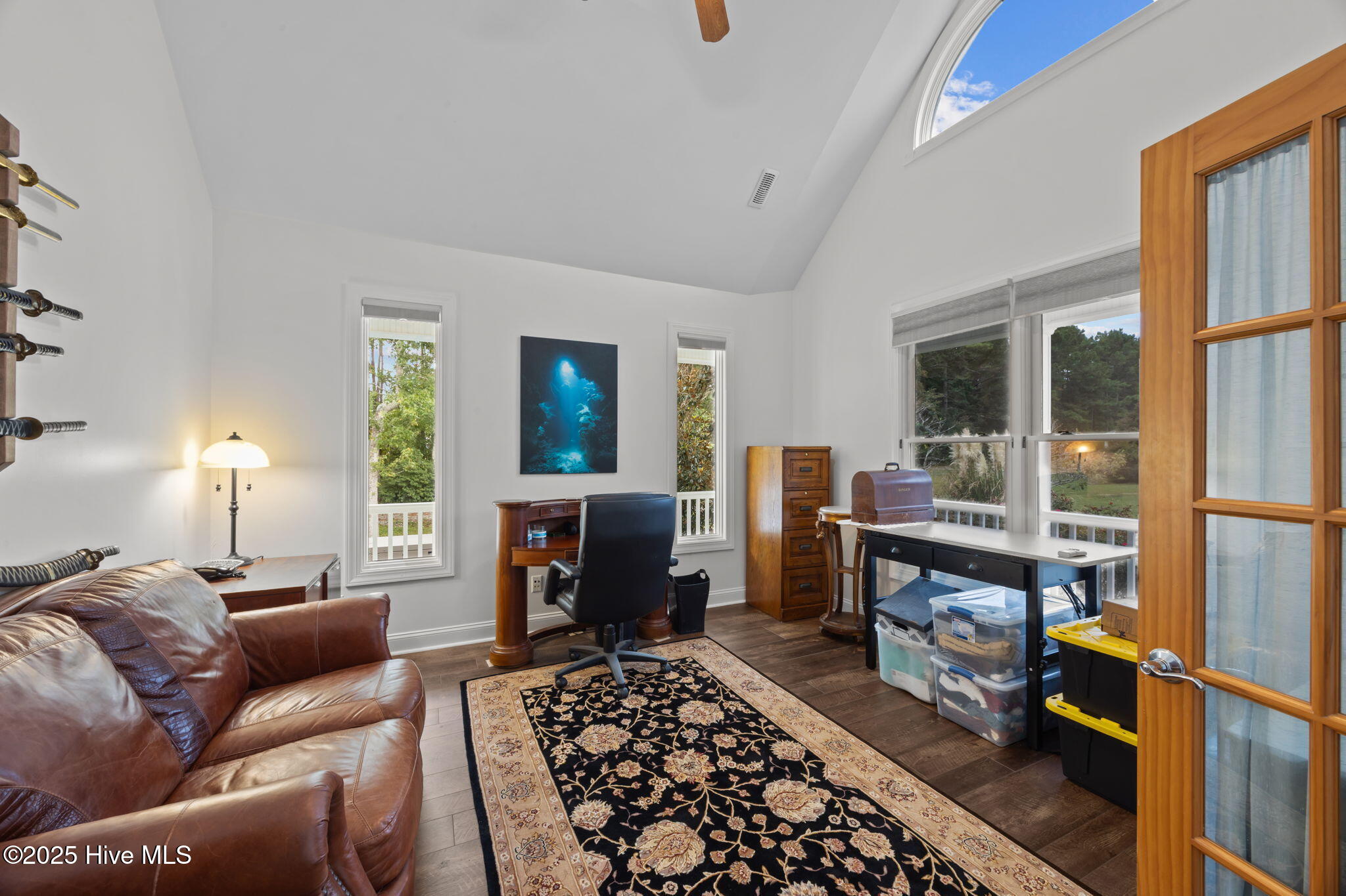 127 Spinnaker Lane