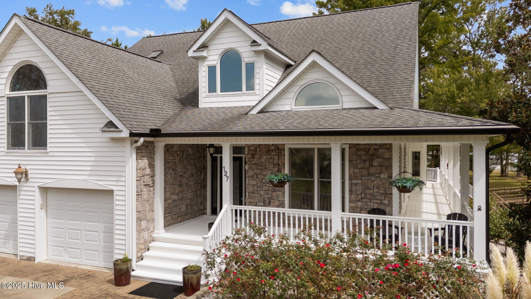127 Spinnaker Lane