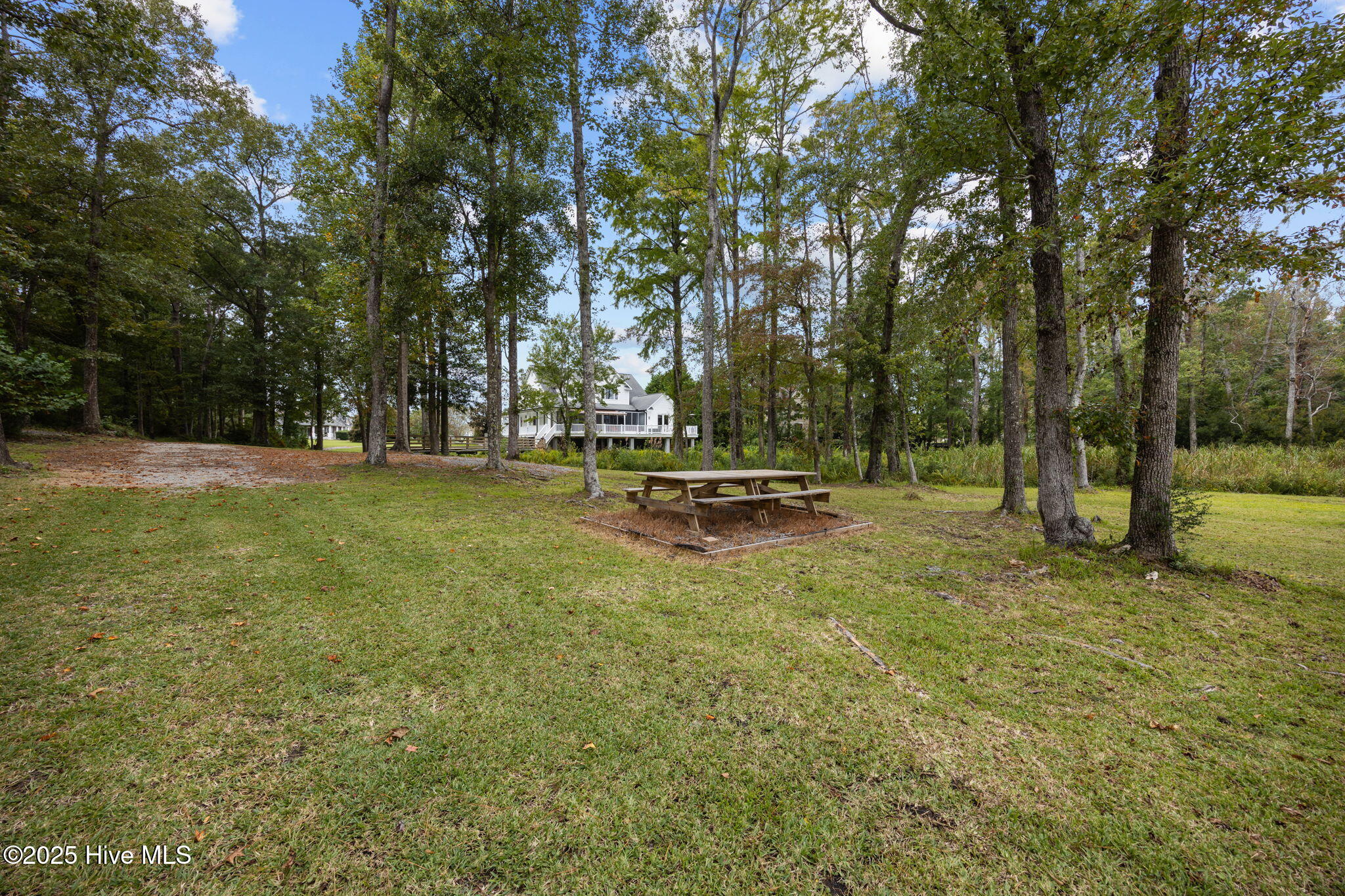 127 Spinnaker Lane