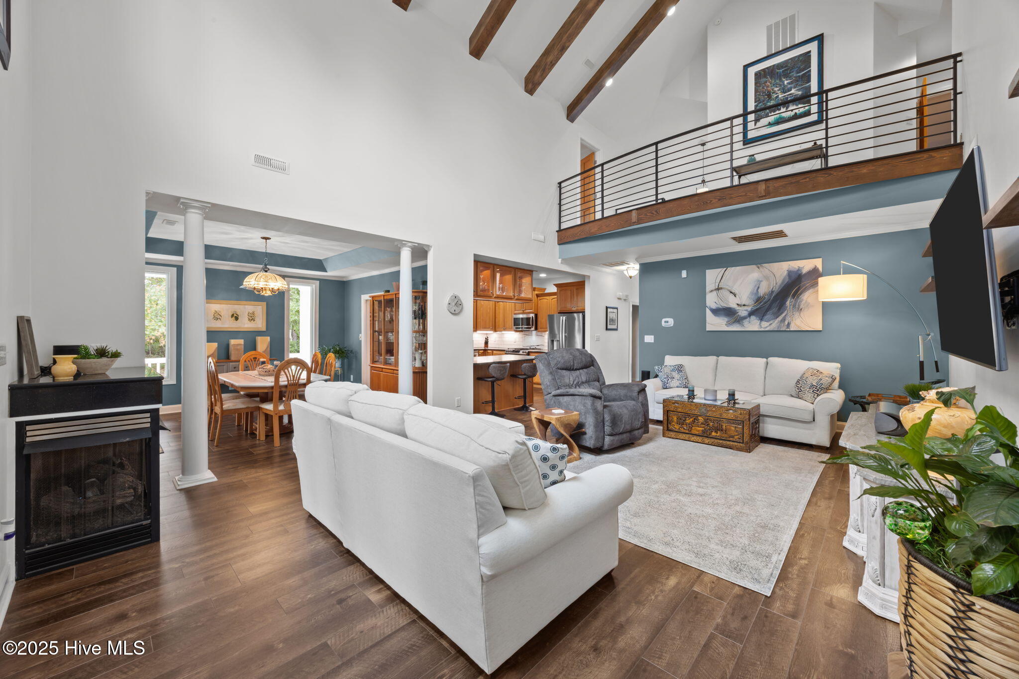 127 Spinnaker Lane
