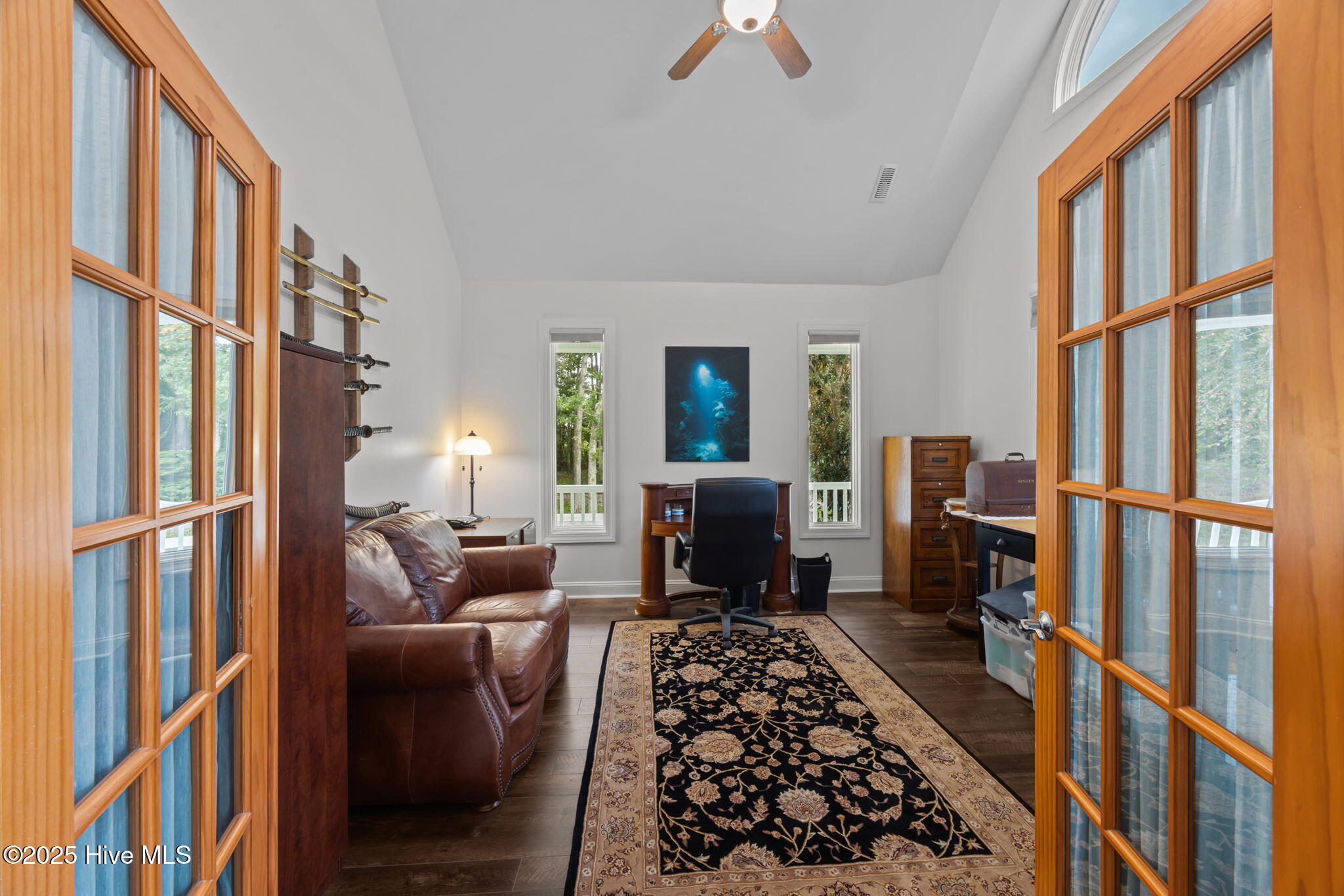 127 Spinnaker Lane