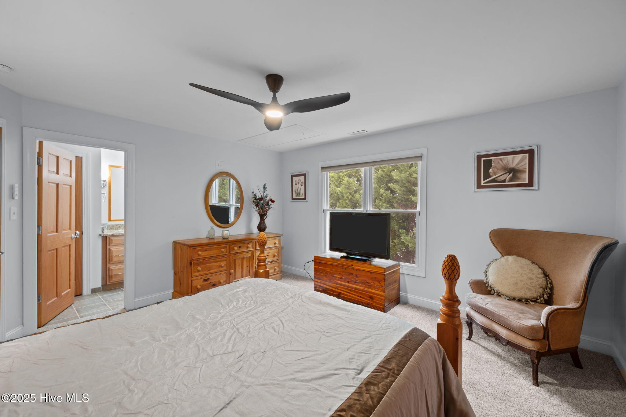 127 Spinnaker Lane