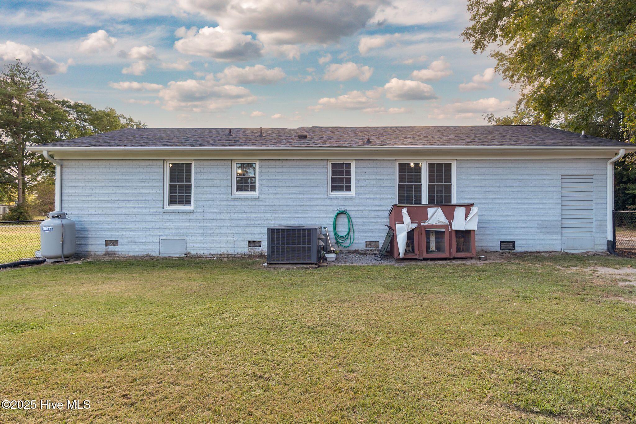 329 Mccrae Street