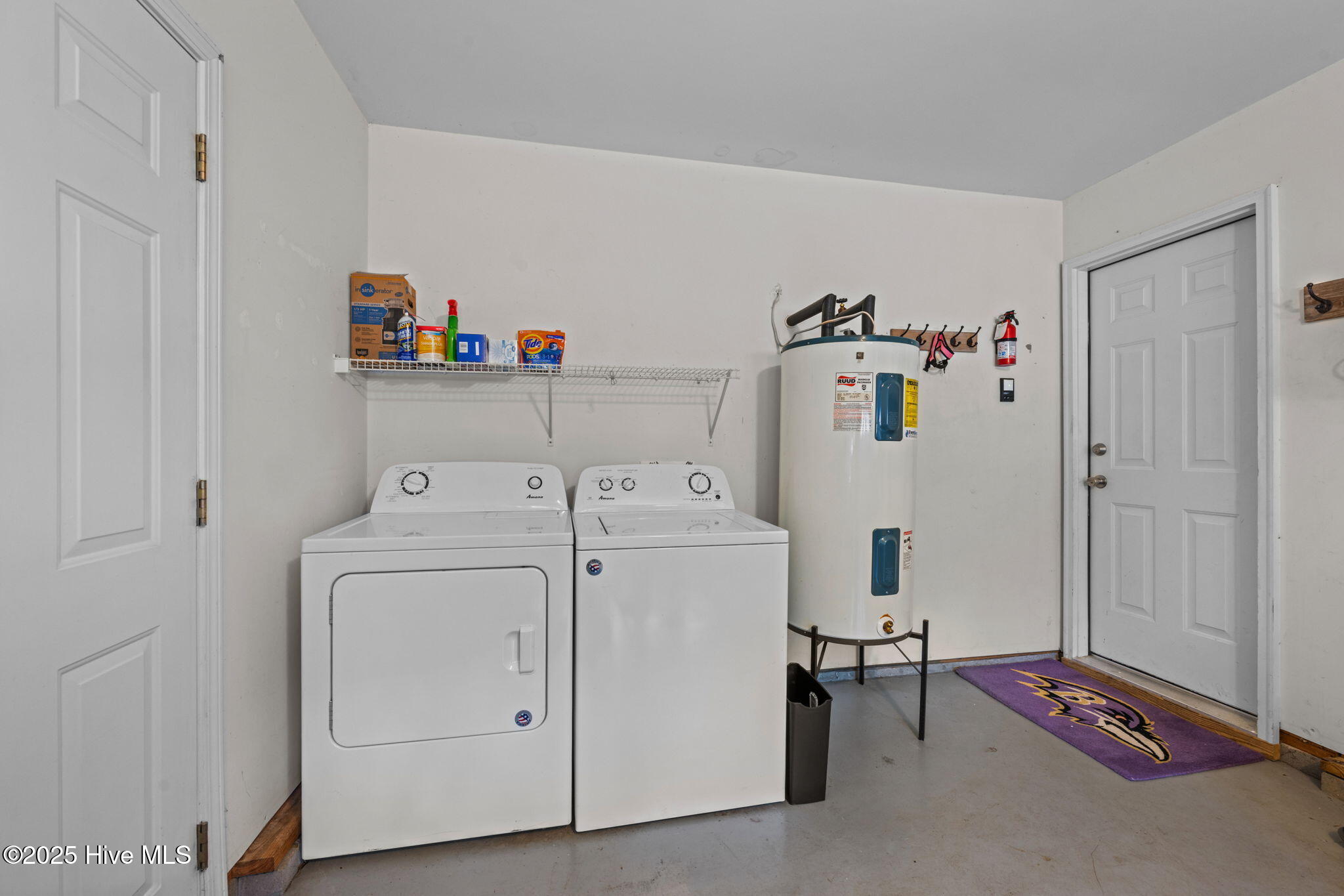 113 English Ivy Lane