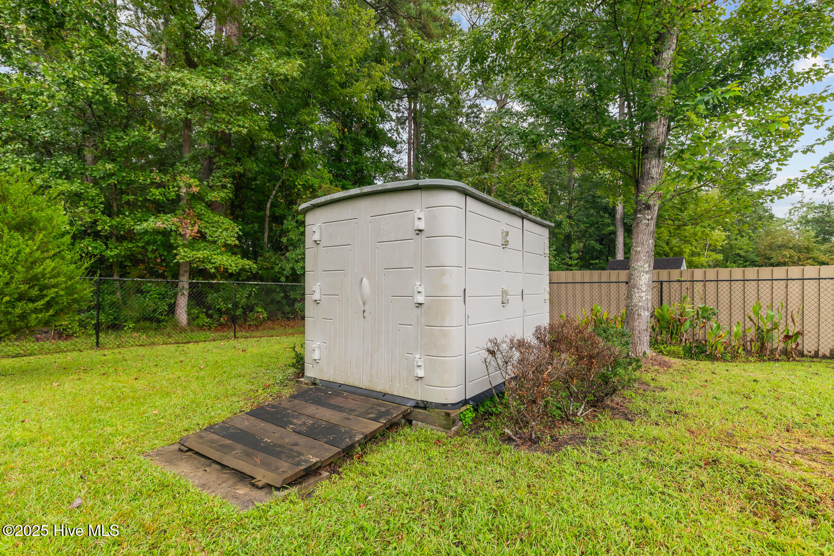 427 Candlewood Drive