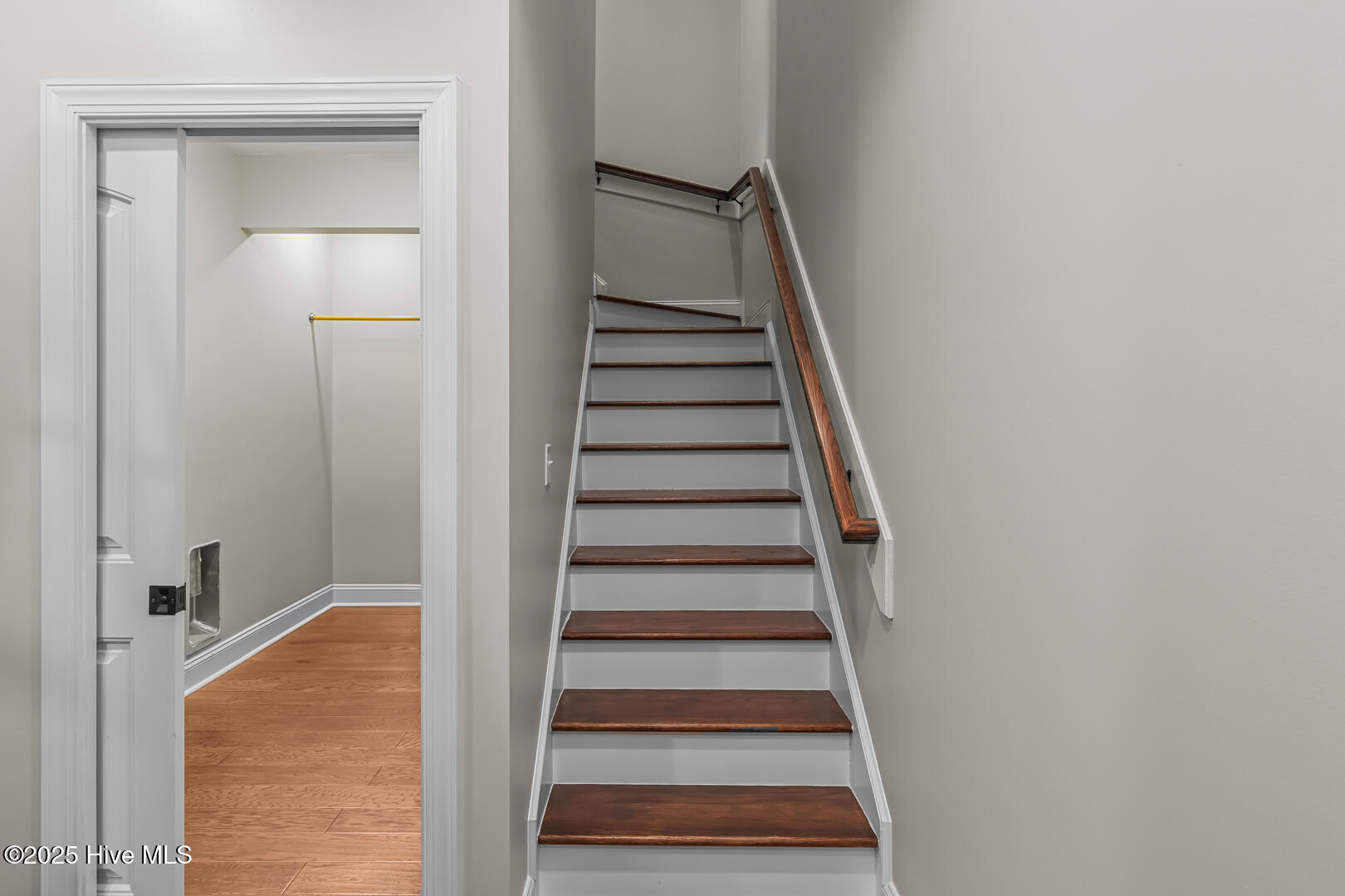 427 Candlewood Drive