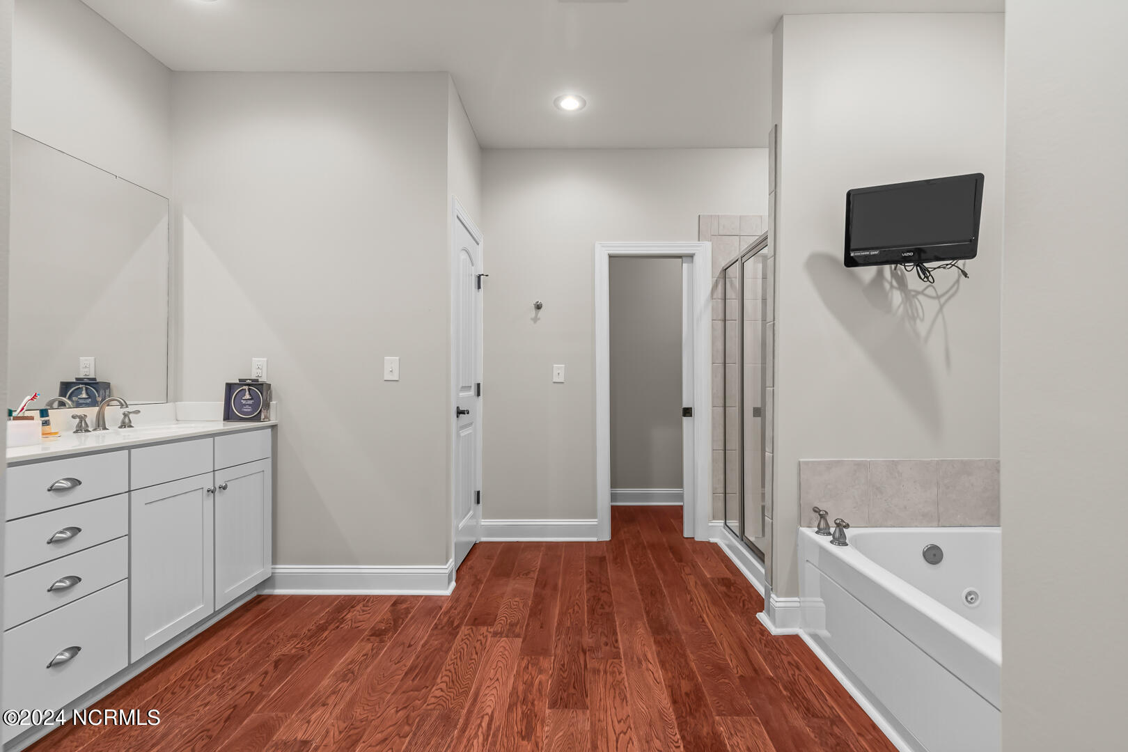 427 Candlewood Drive