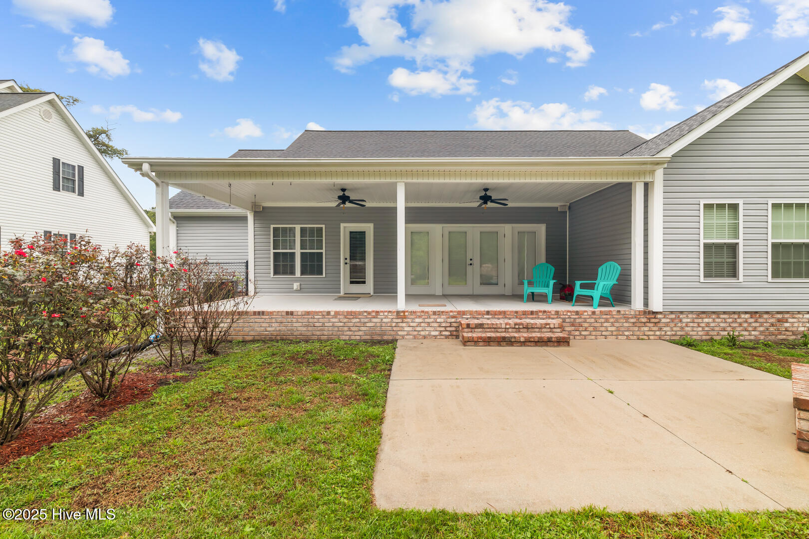 427 Candlewood Drive