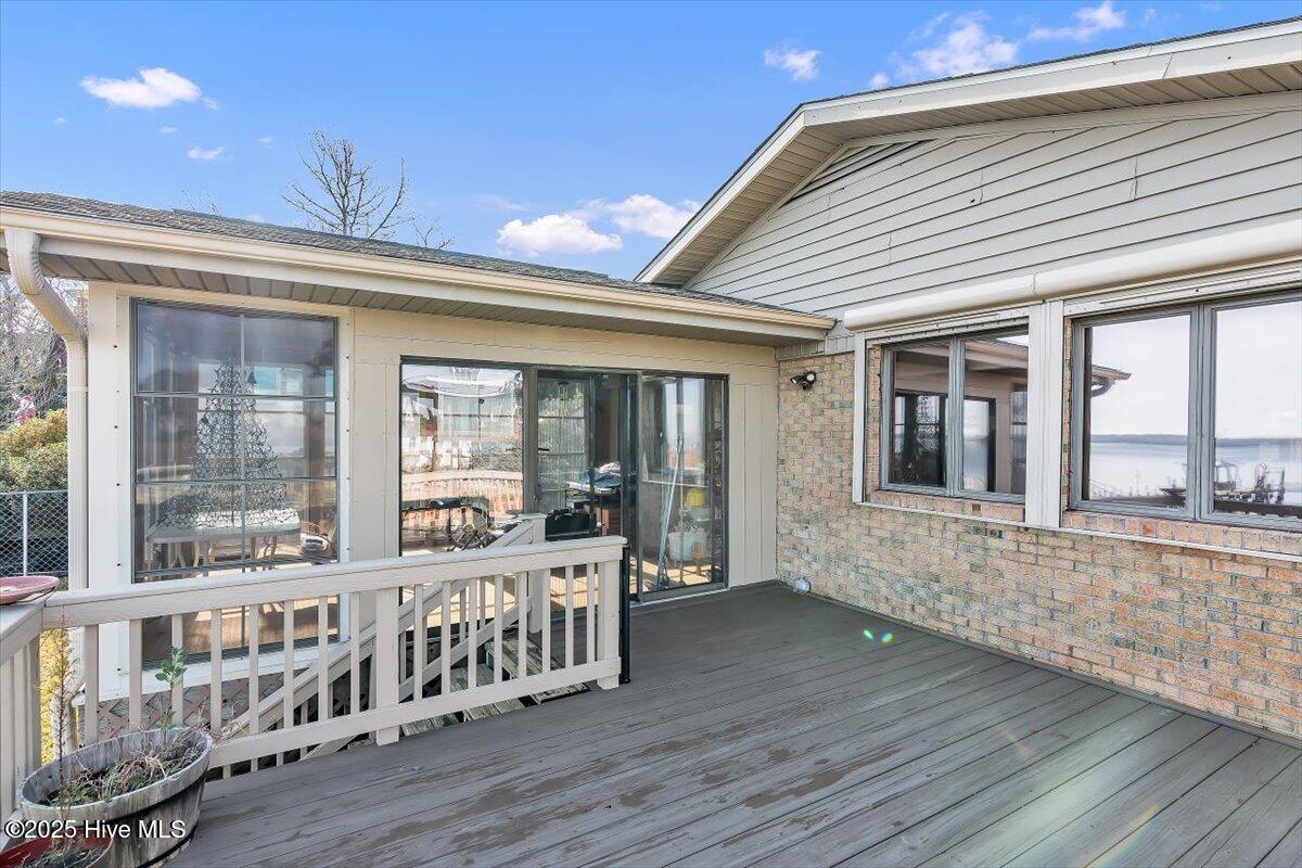 506 Hilltop Ext
