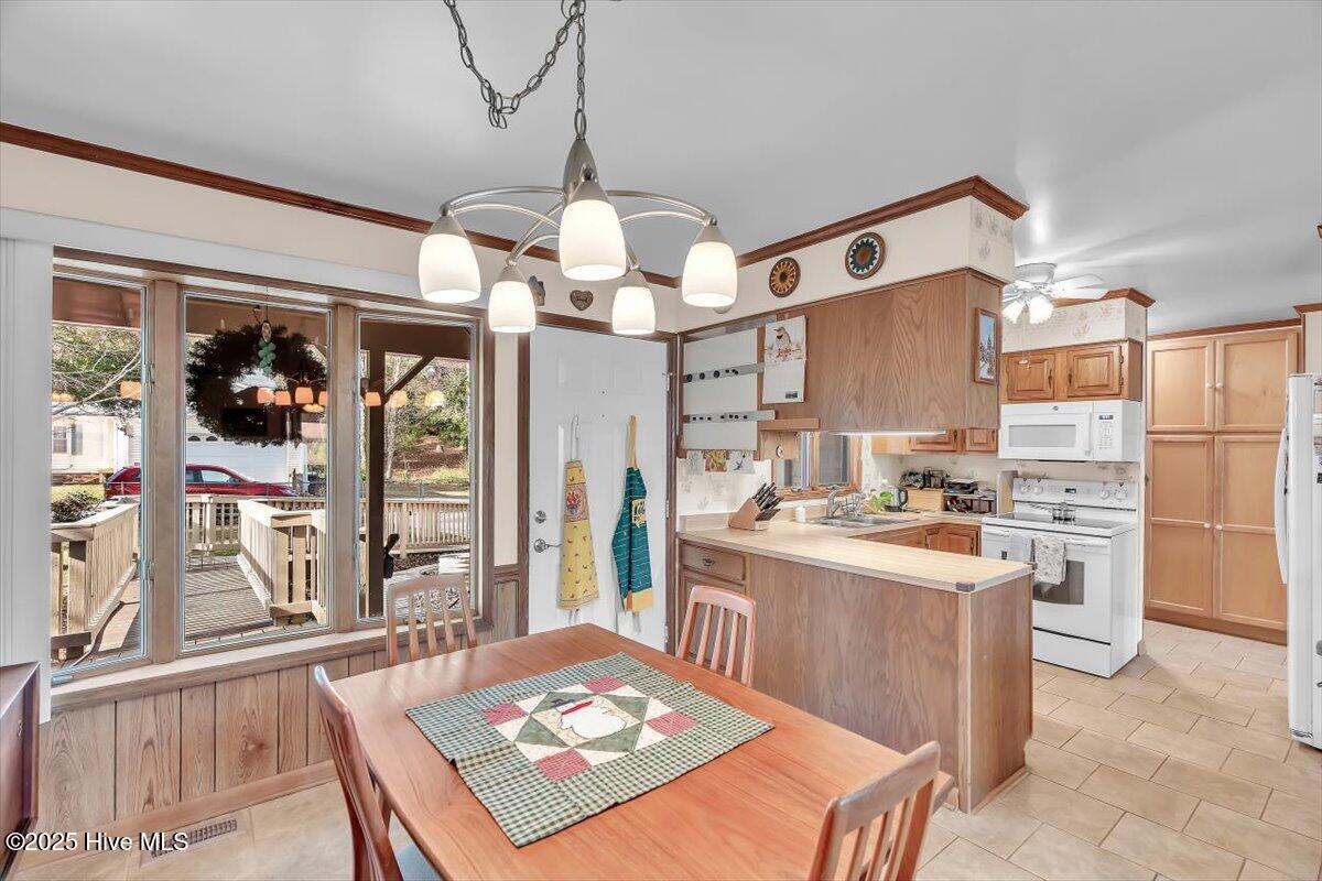506 Hilltop Ext