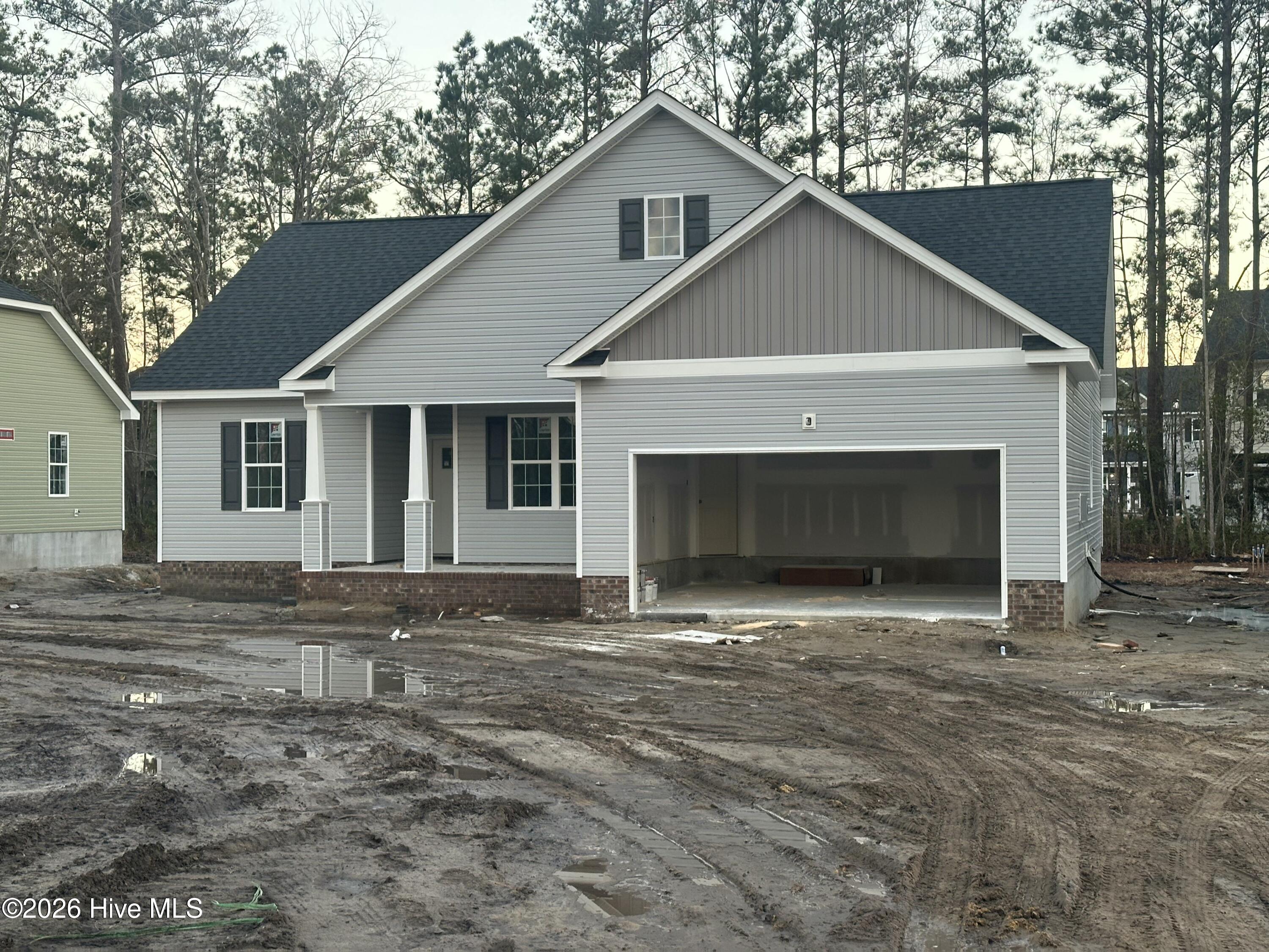4058 Hunters Trail